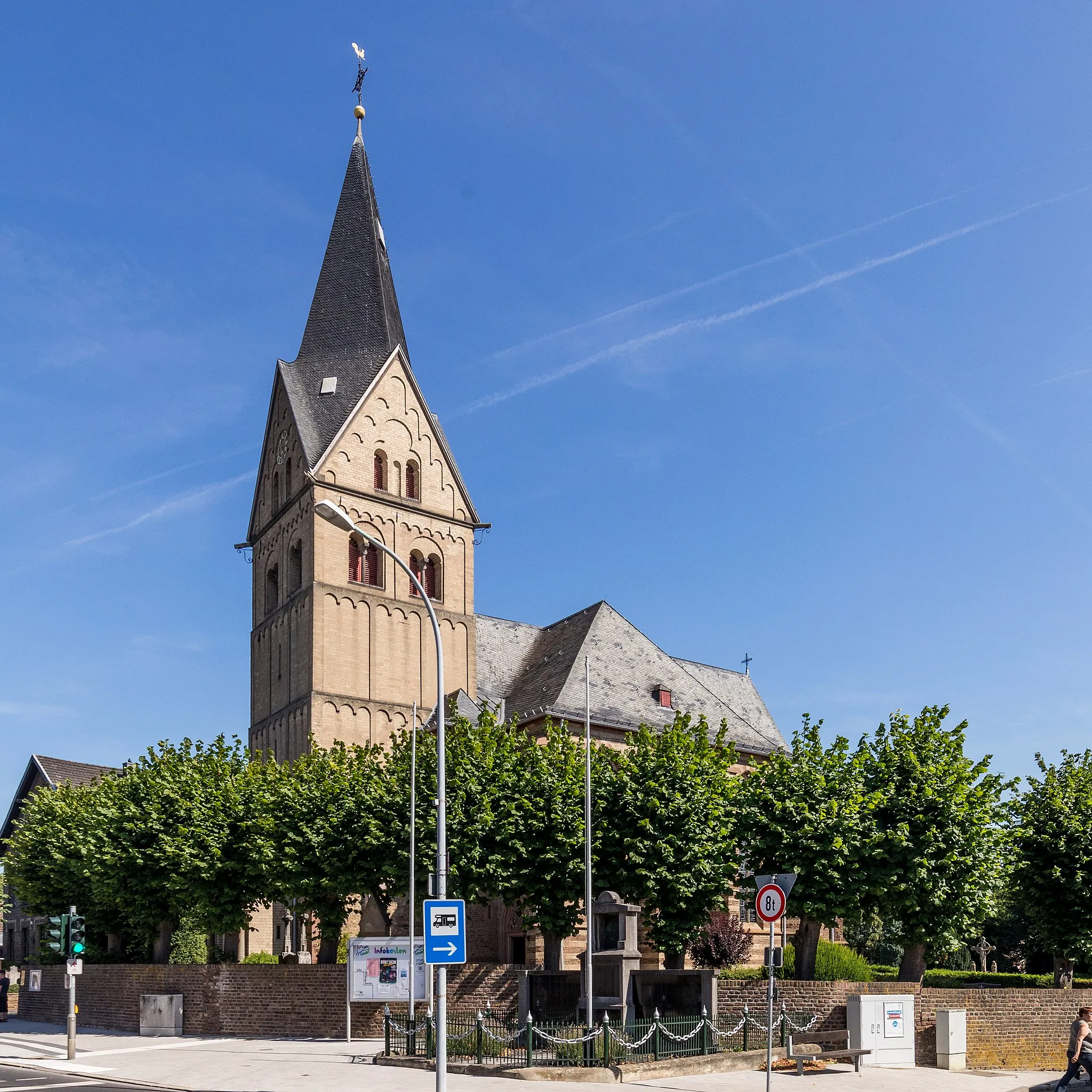 Photo showing: St. Pankratius, Bergheim-Paffendorf