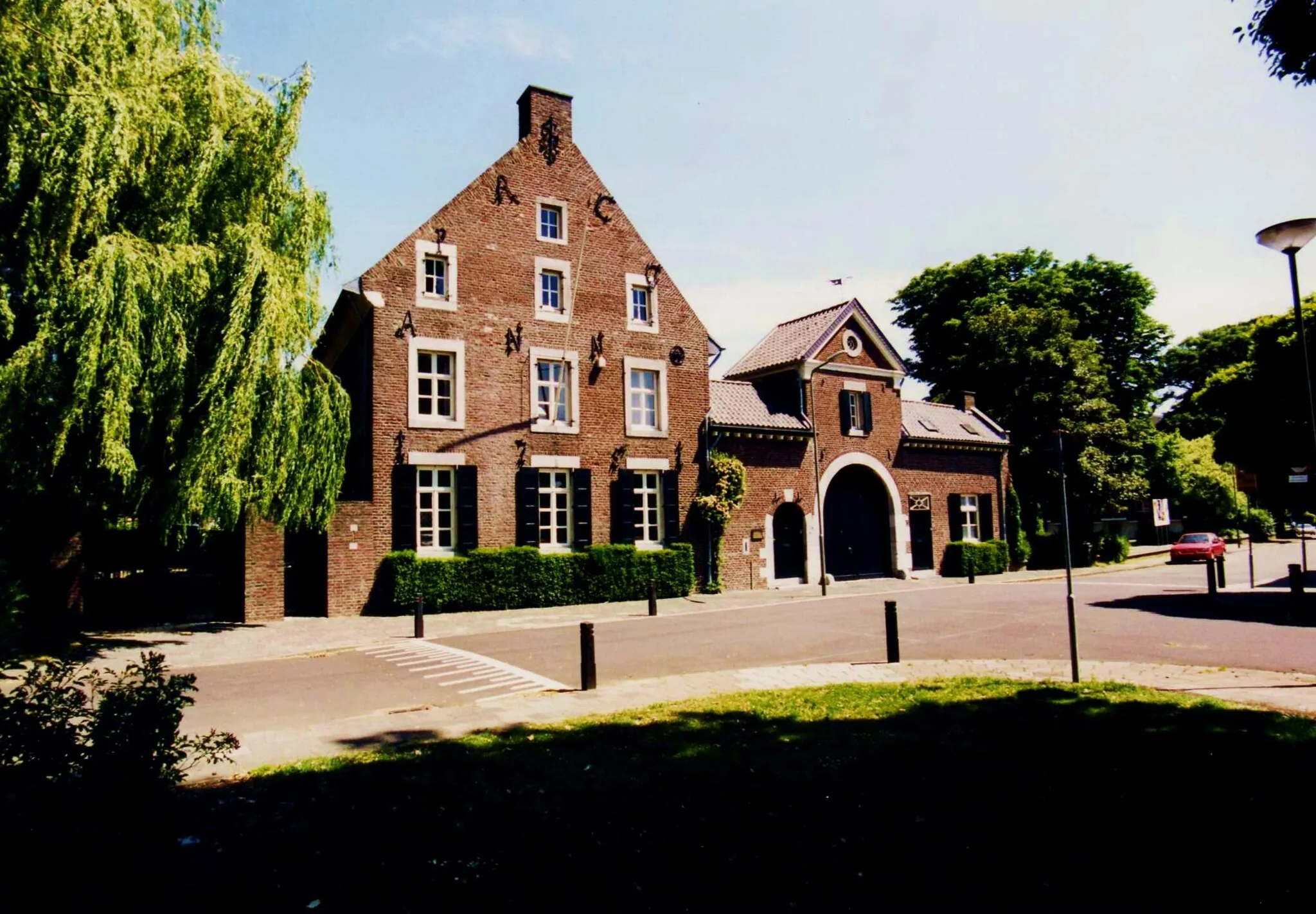 Photo showing: This is an image of rijksmonument number 16046