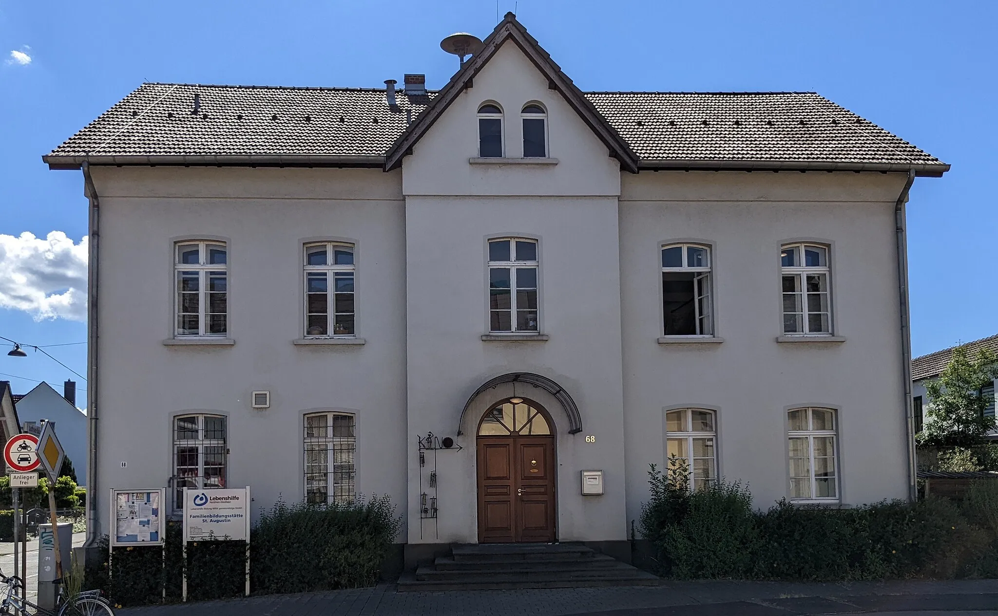 Photo showing: Baudenkmal in Sankt Augustin-Mülldorf, Bonner Str. 68