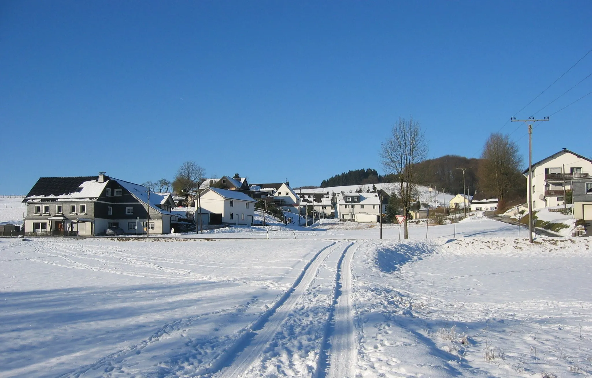 Photo showing: Niederkemmerich im Winter