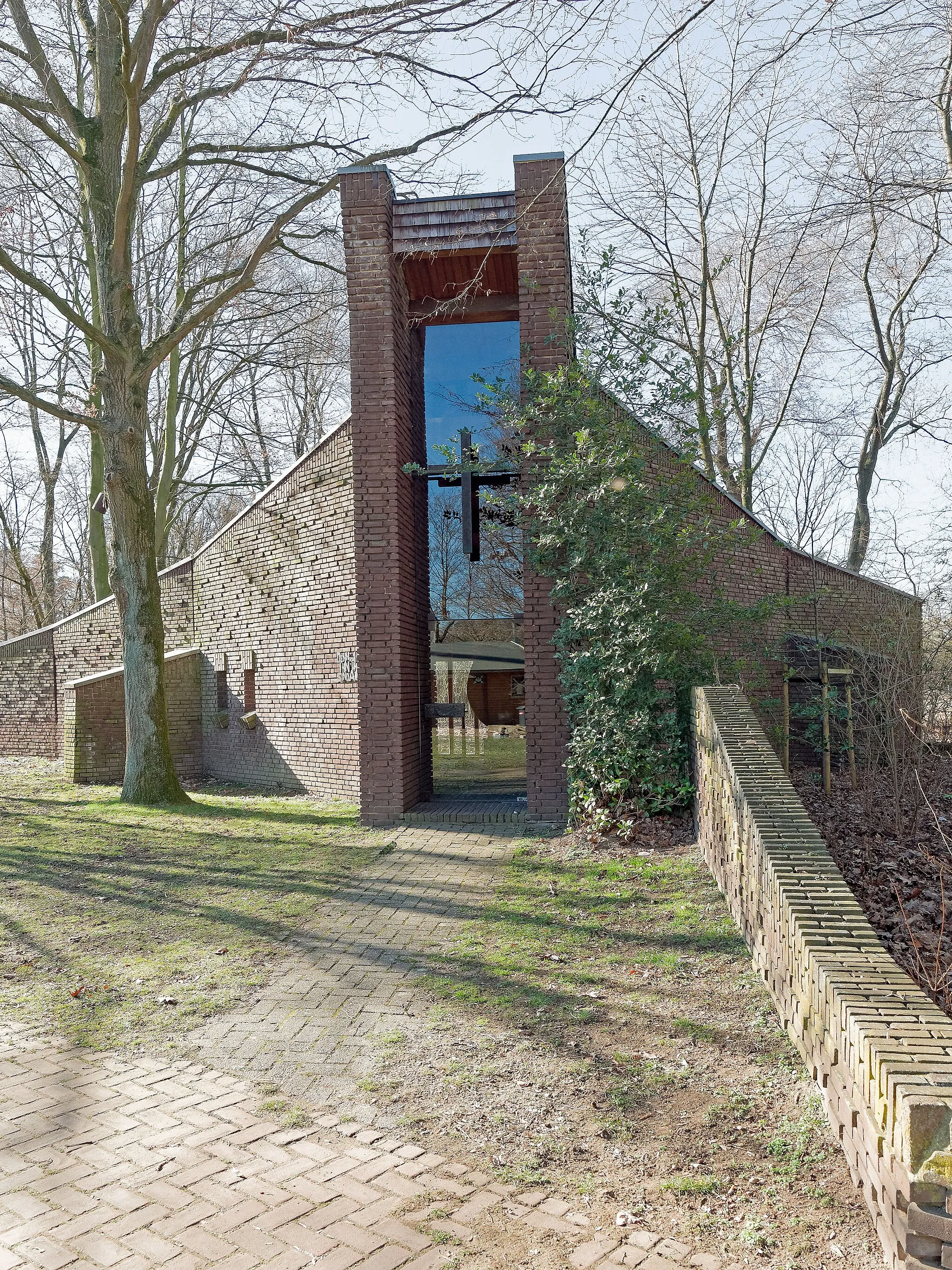 Photo showing: Krefeld Denkmal 960: Autobahnkapelle Geismühle