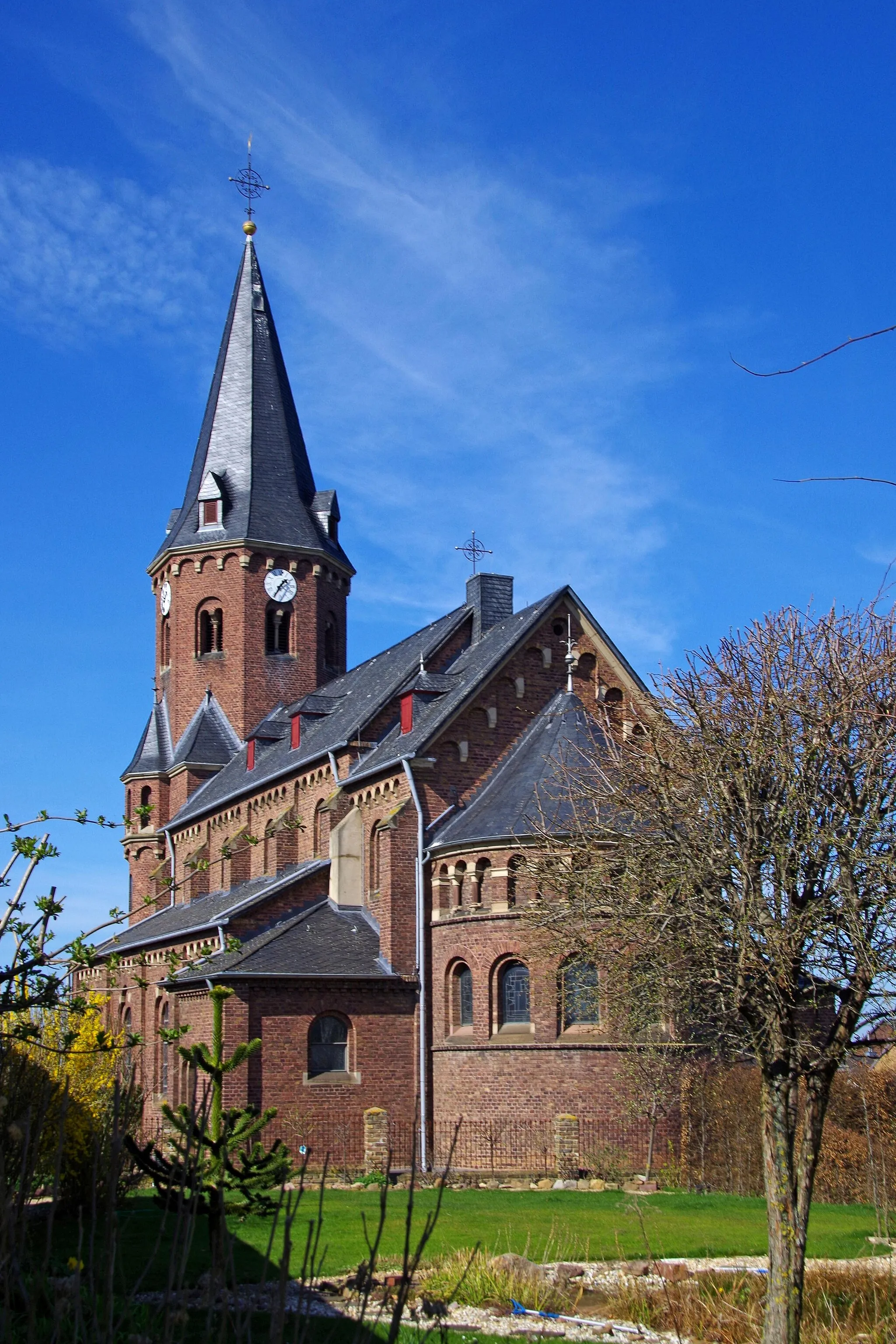 Photo showing: St. Kunibert (Ülpenich)