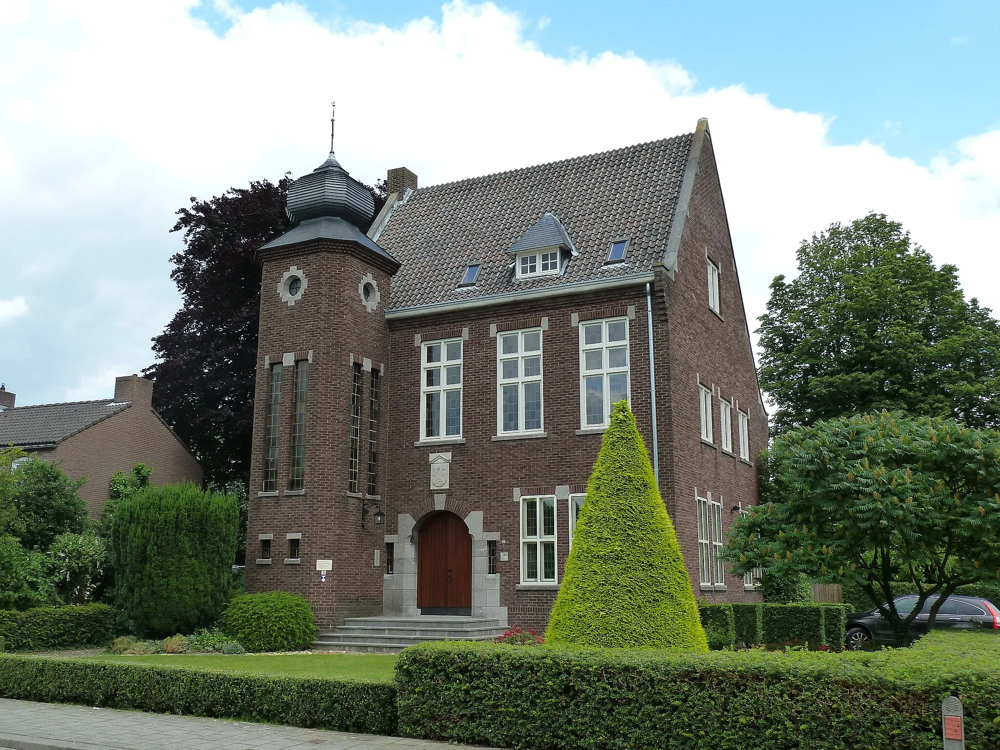 Photo showing: Raadhuisstraat 52, Urmond, Limburg, Nederland