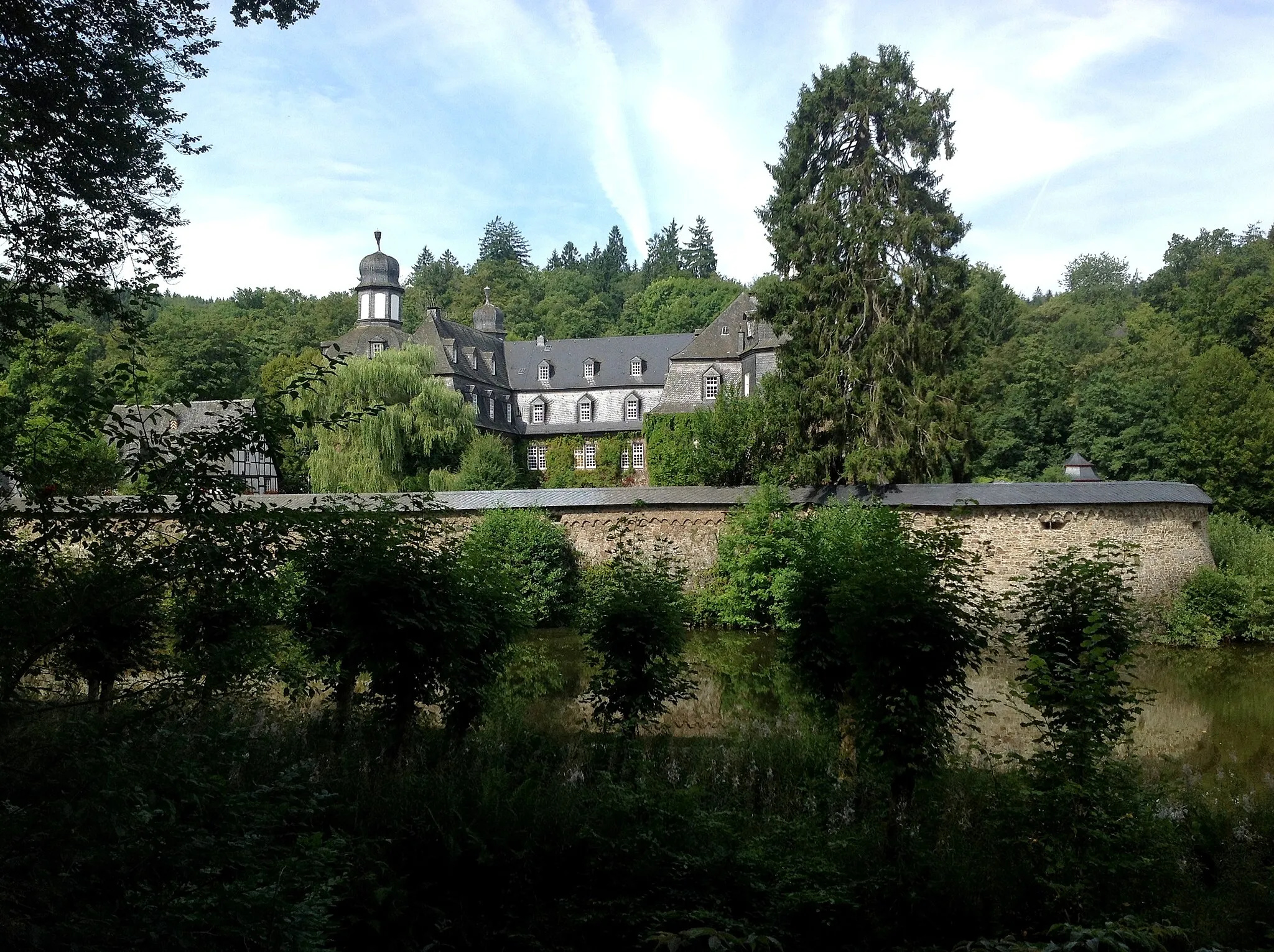 Photo showing: Schloss Crottorf, Landkreis Altenkirchen (Westerwald).