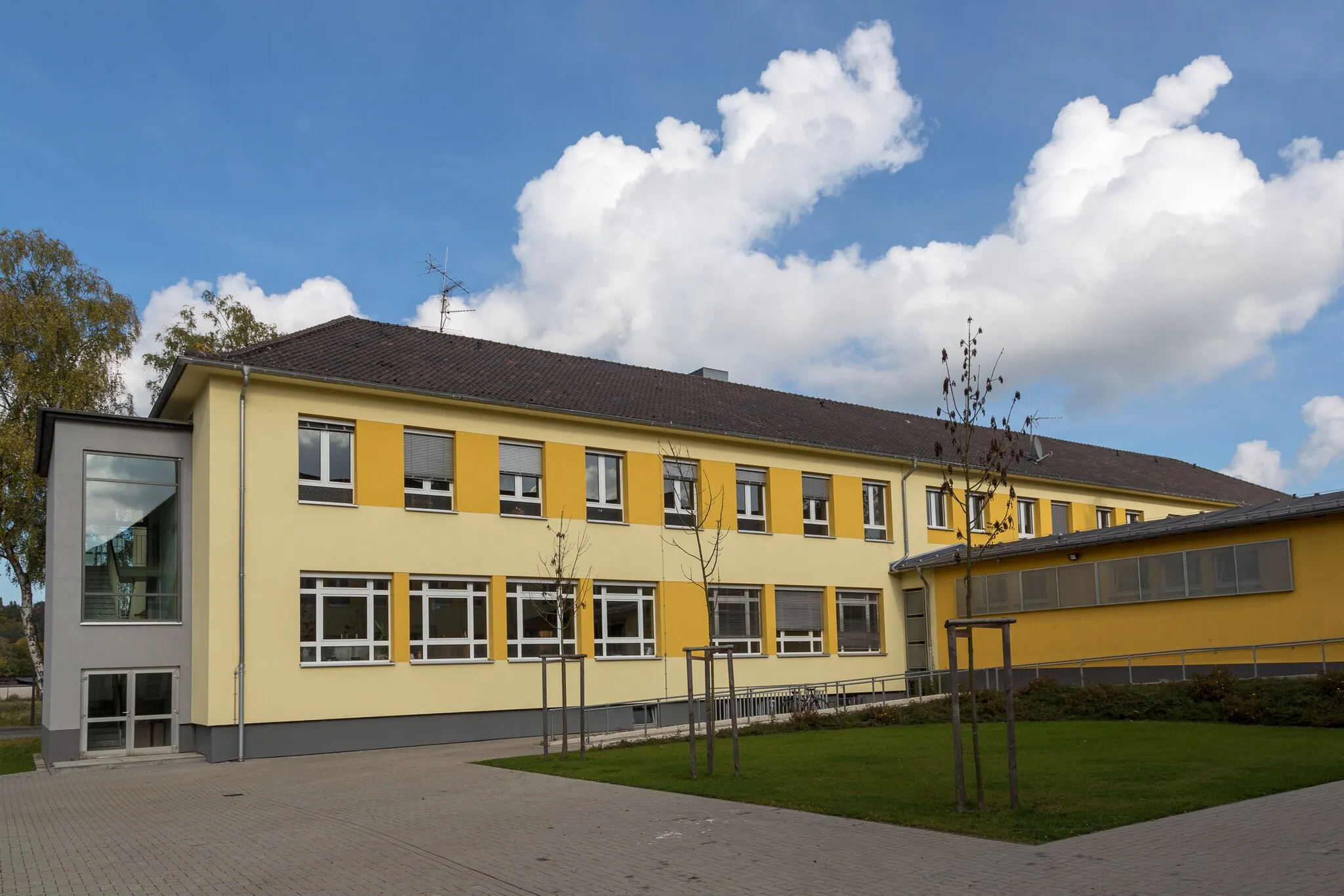 Photo showing: Rösrath, Martin-Luther-King-Schule