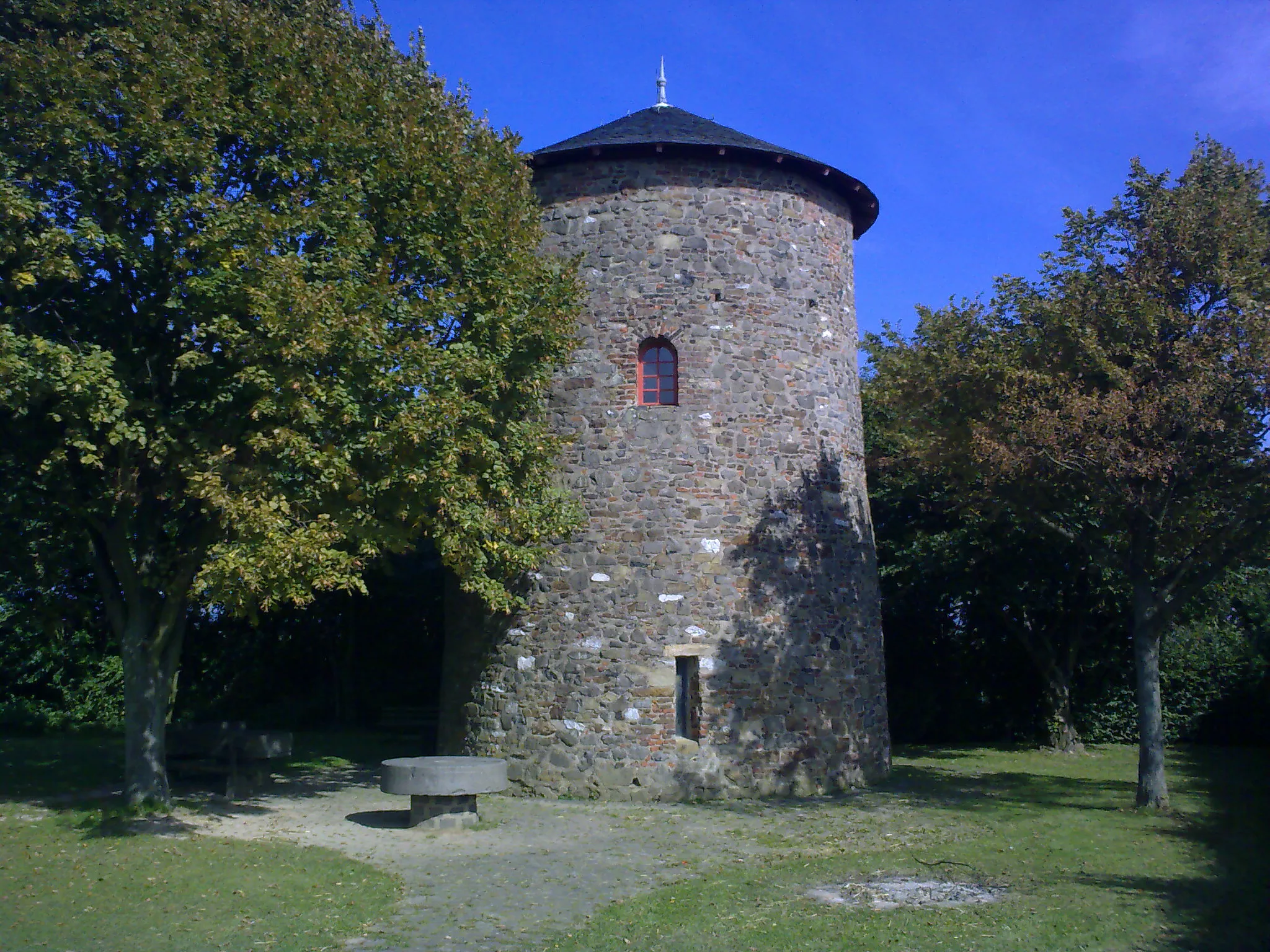 Photo showing: Fritzdorfer Windmühle, Windmühlenstraße, Wachtberg-Fritzdorf