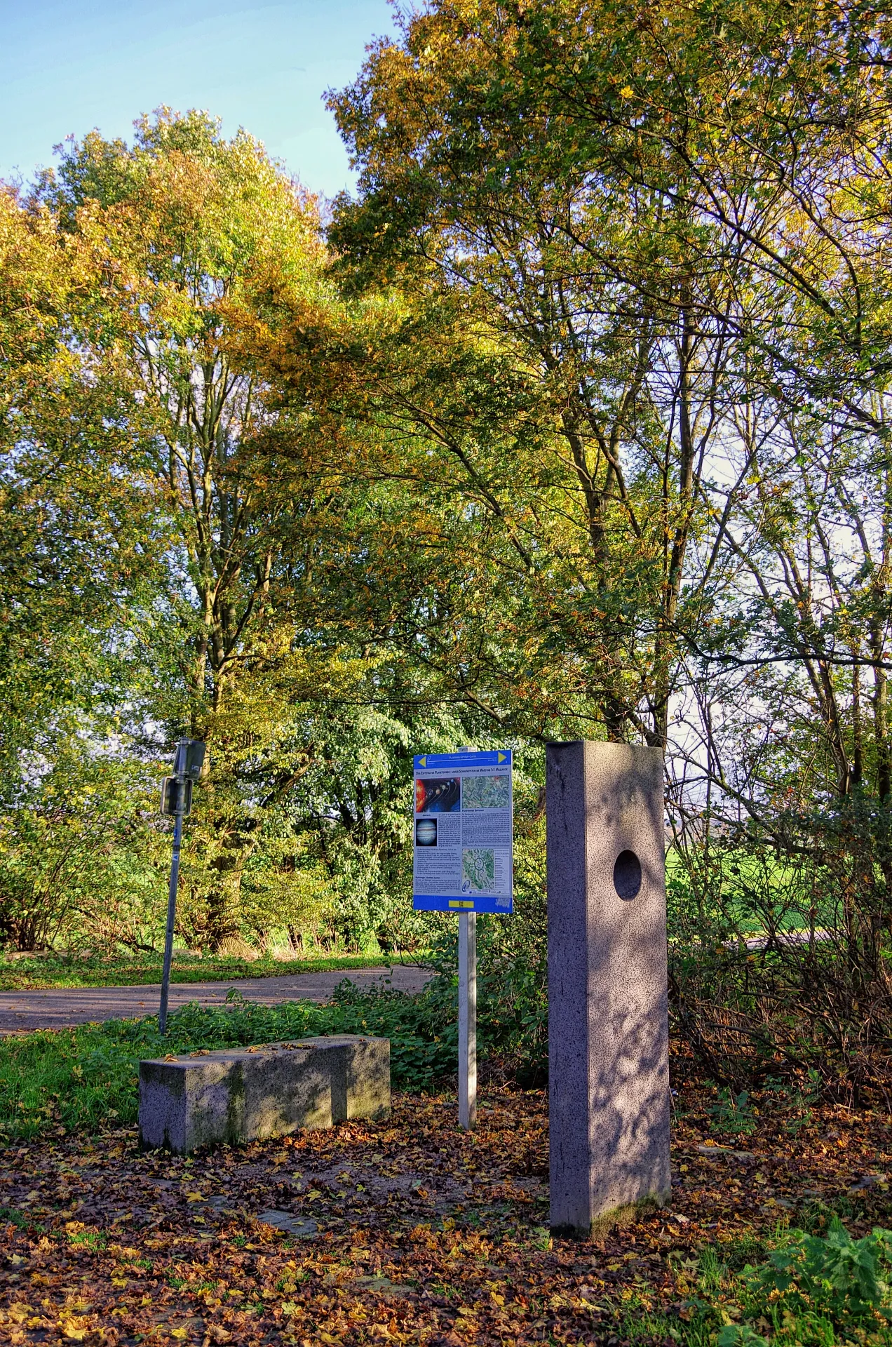 Photo showing: Station Jupiter Planetenweg Erftstadt - Liblar