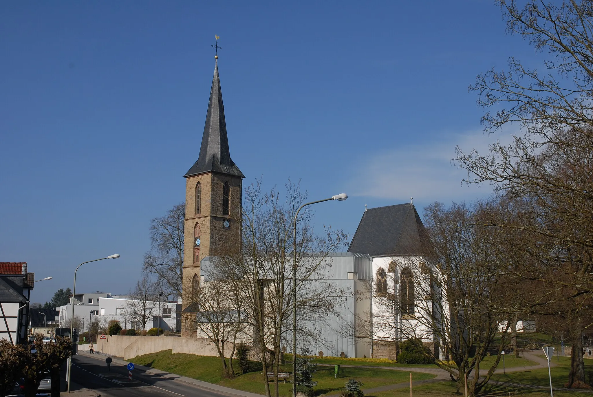 Photo showing: Pfarrkirche Sankt Antonius Einsiedler in Bechen (Kürten)