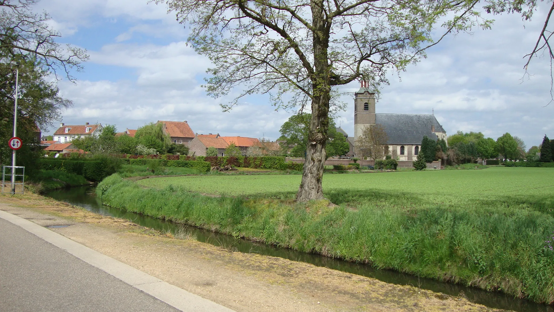 Photo showing: Village of Limburg (NL) Neeritteren