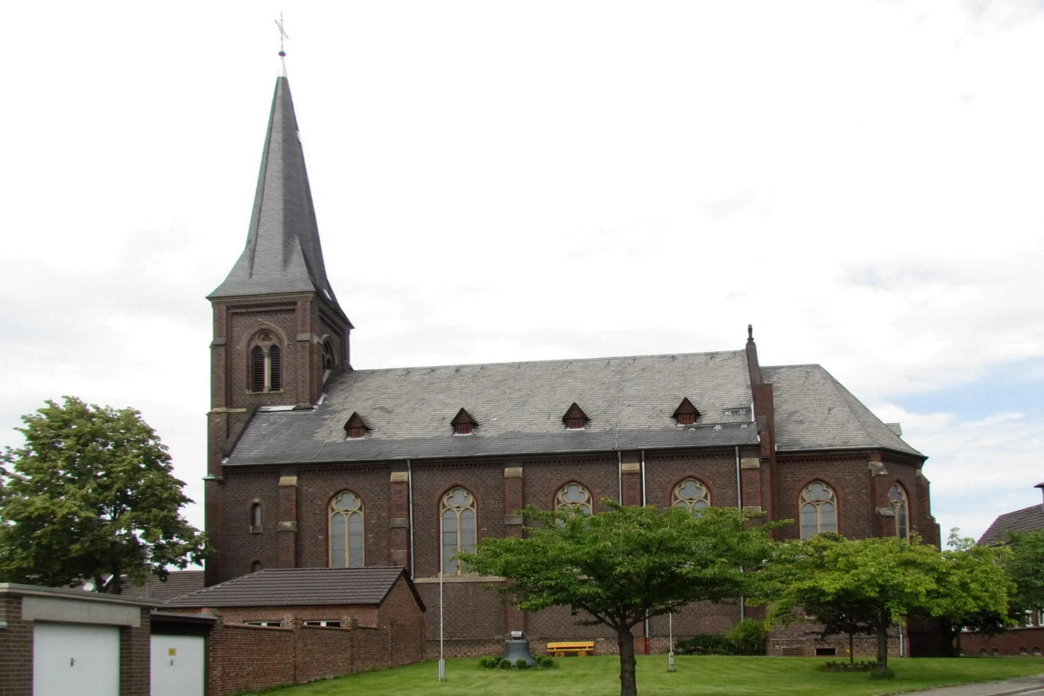 Photo showing: This is a photograph of an architectural monument. It is on the list of cultural monuments of Dormagen, no. 0.08 (1).