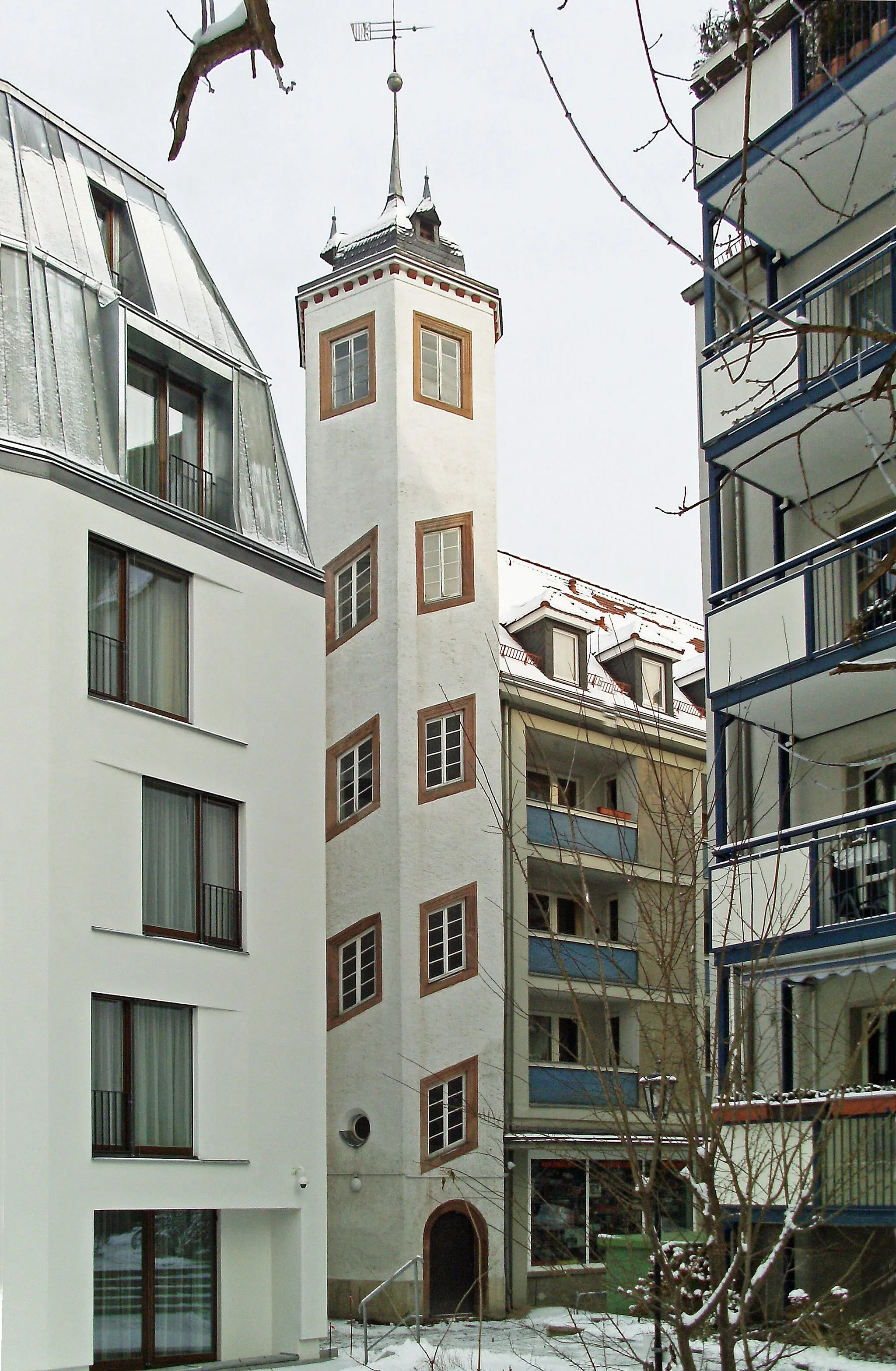 Photo showing: Renaissance stair-tower of the destroyed Golden Flag house in Leipzig, Burgstrasse 4