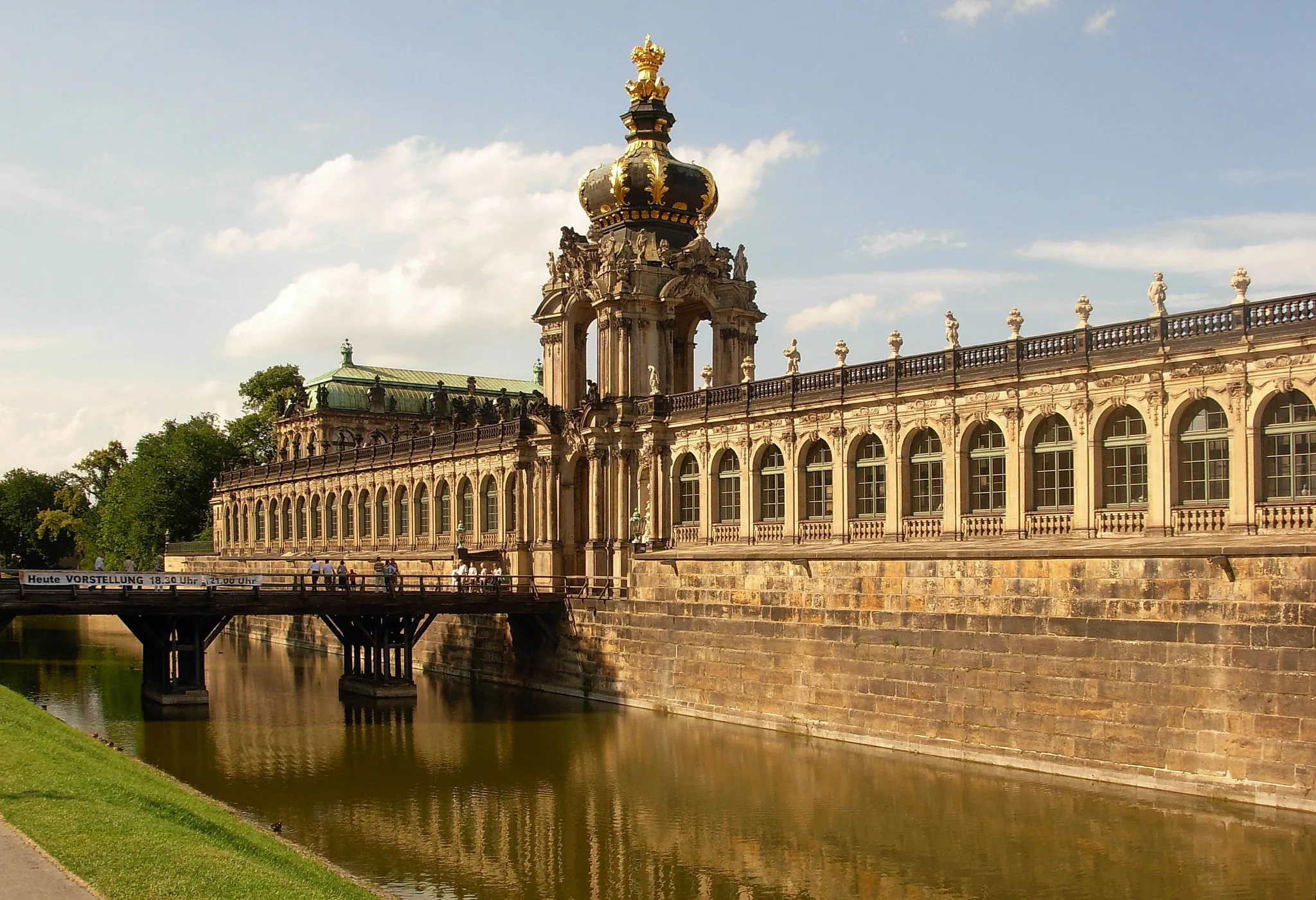 Photo showing: Zwinger, Dresden/Cvingerio rūmai - Karūnos vartai