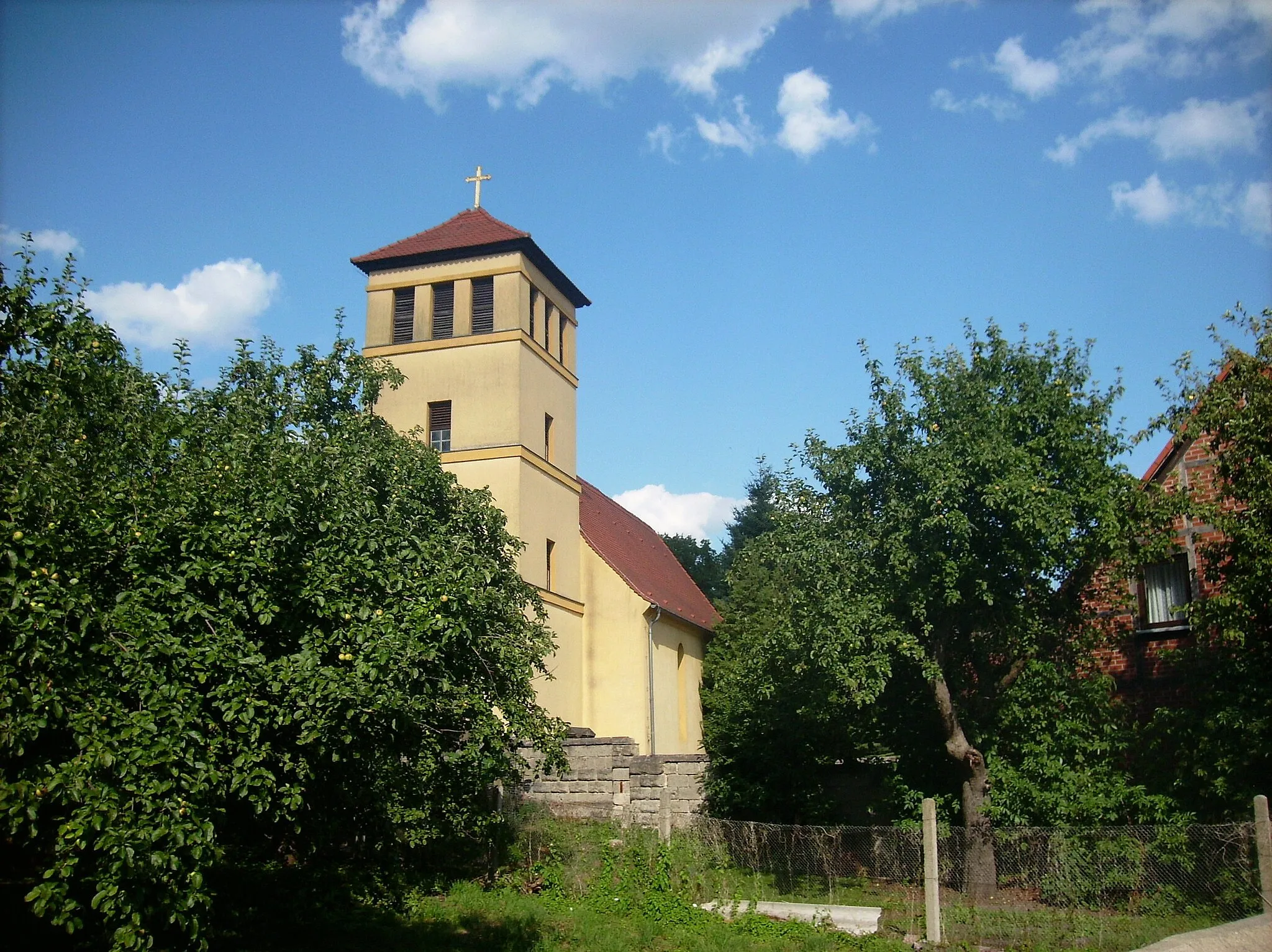 Photo showing: Schwemsal Church (Muldestausee, Anhalt-Bitterfeld district, Saxony-Anhalt)