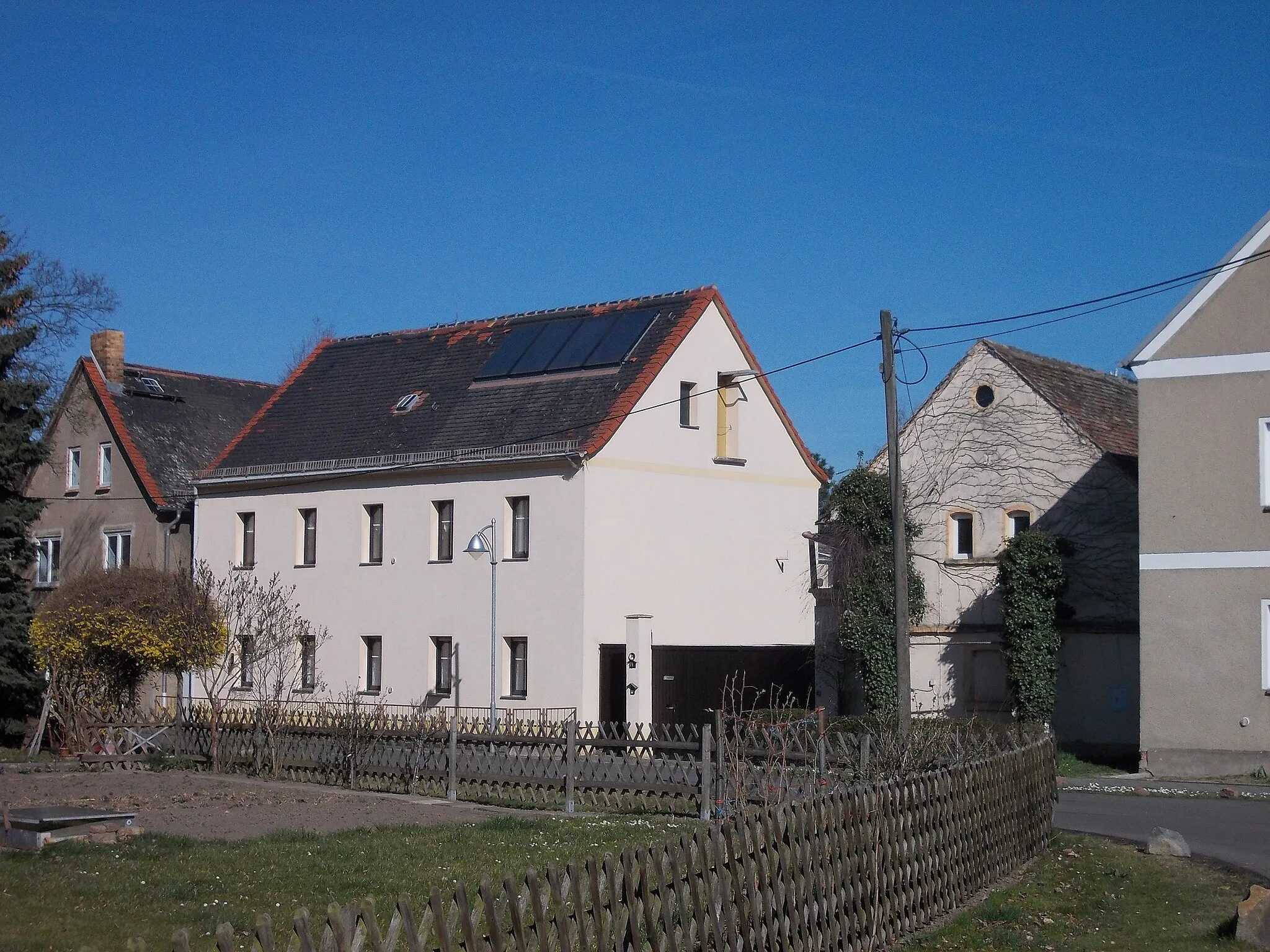 Photo showing: No. 14, Teichweg in Göbschelwitz (Leipzig, Saxony)