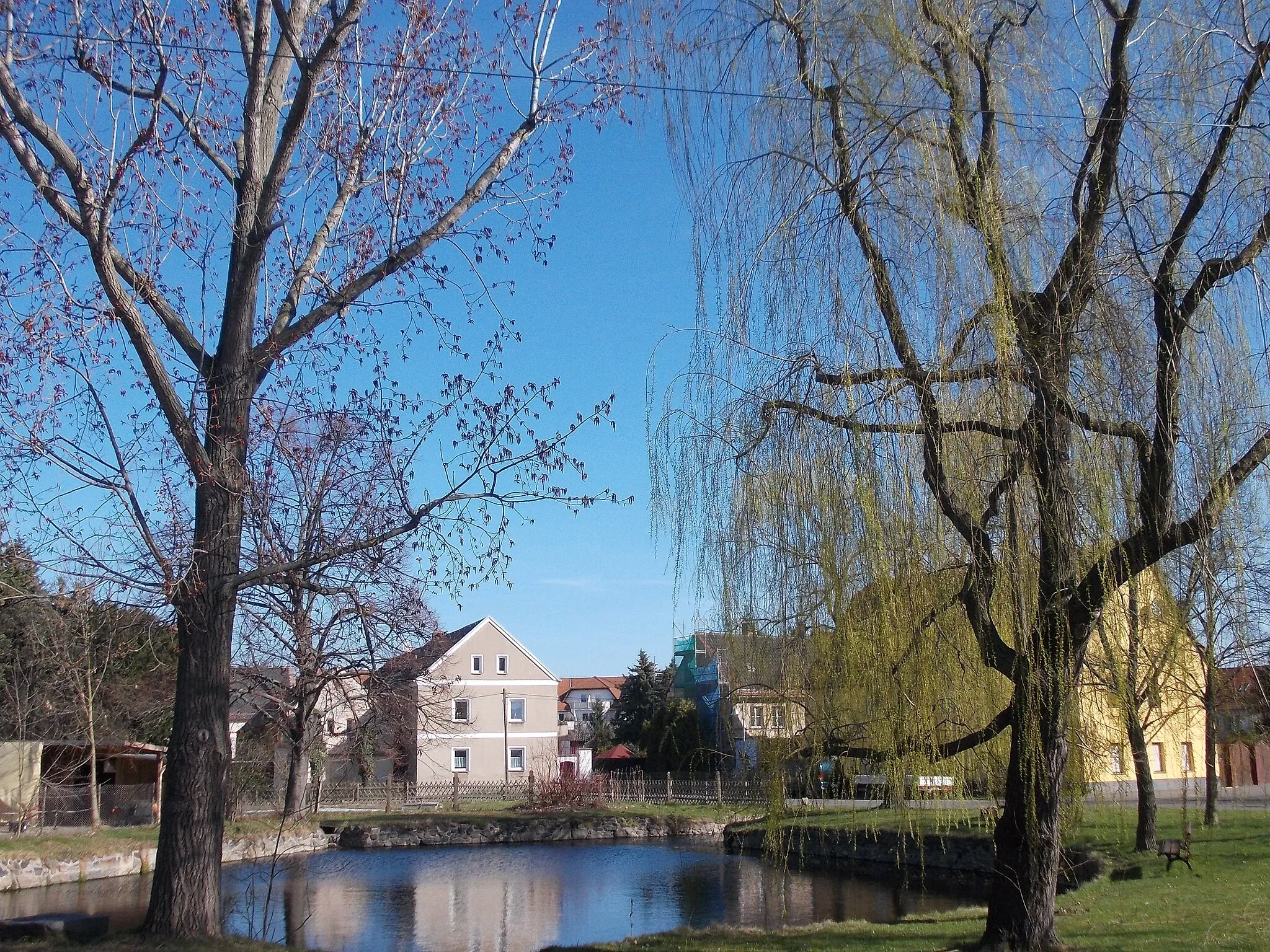 Photo showing: At the pond in Göbschelwitz (Leipzig, Saxony)