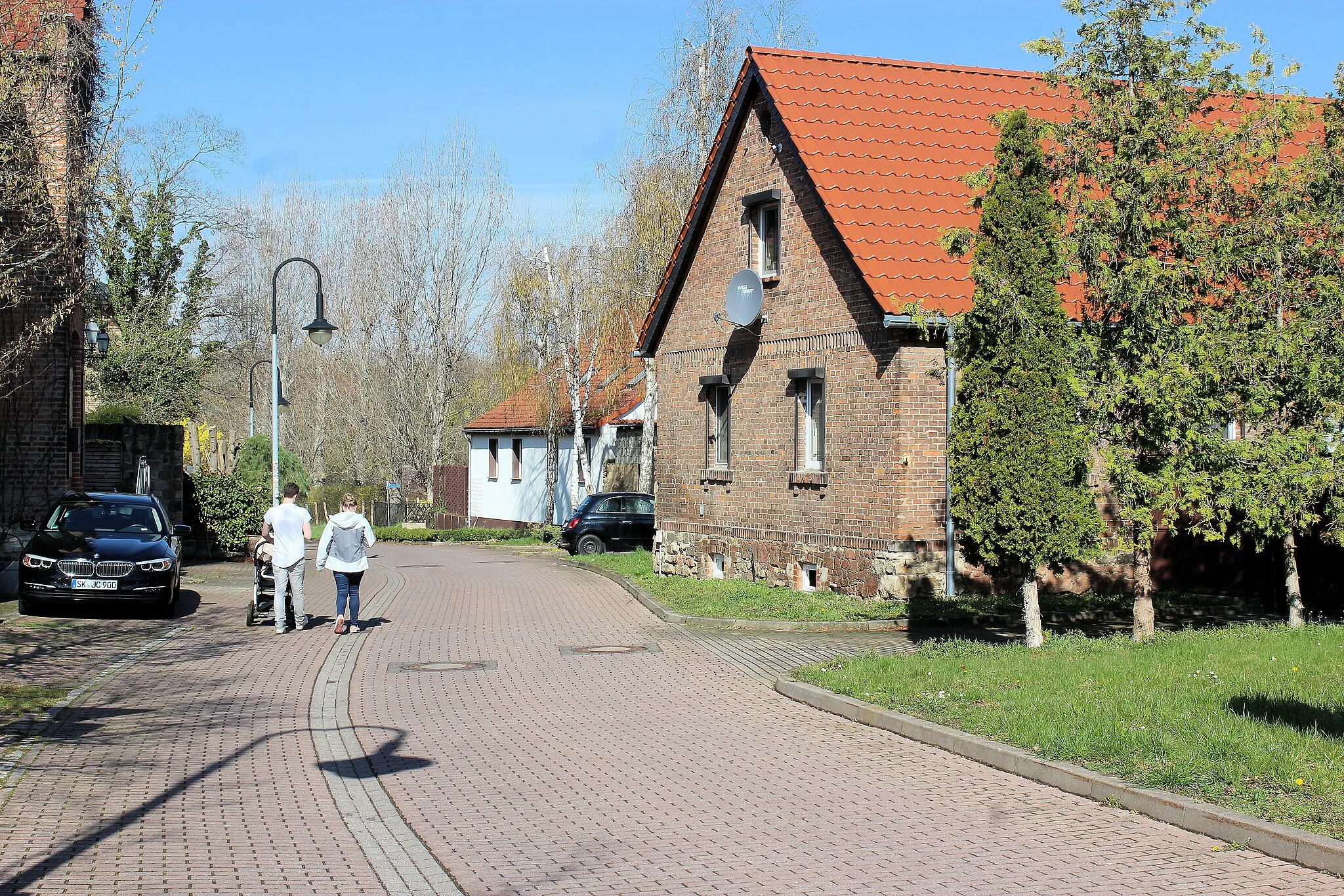 Photo showing: Dieskau, the Ringstraße