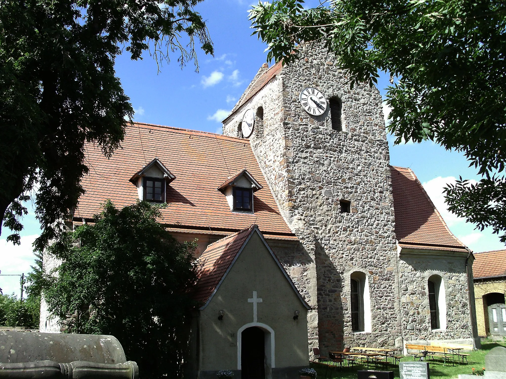 Photo showing: Zaasch church from the south (Neukyhna, Nordsachsen district, Saxony)