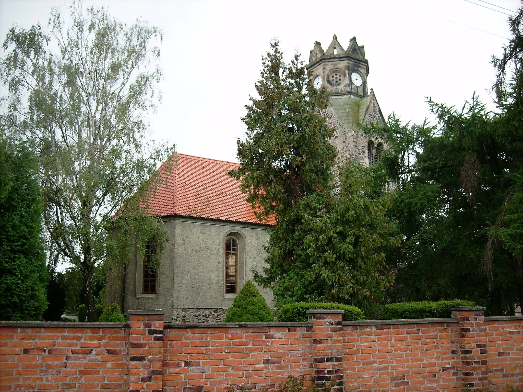 Photo showing: Church of the village of Petersroda (Sandersdorf-Brehna, Anhalt-Bitterfeld district, Saxony-Anhalt)