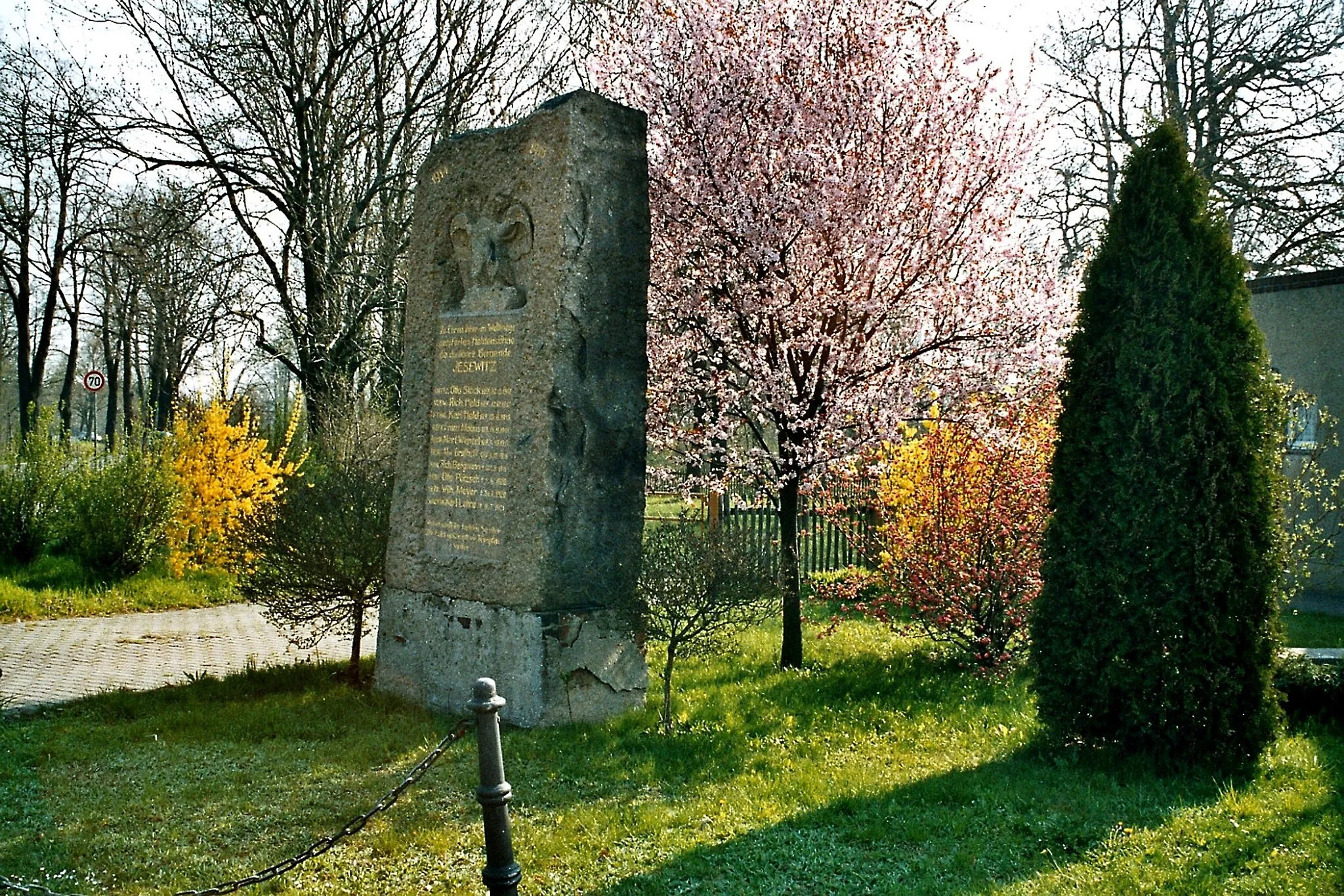 Photo showing: Jesewitz, the war memorial