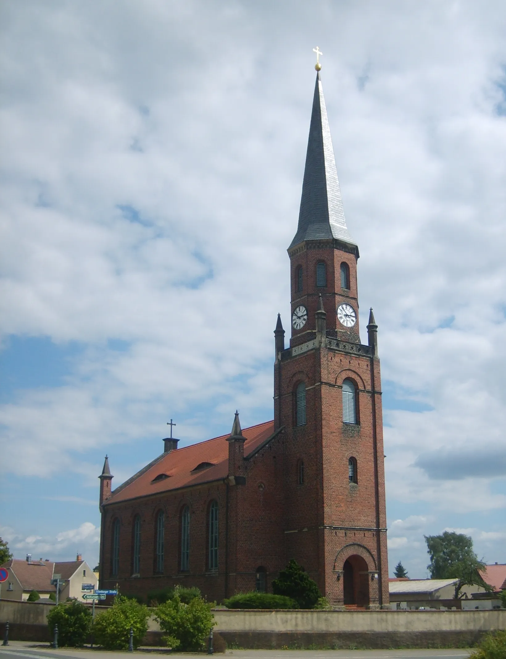 Photo showing: Dorfkirche Pressel