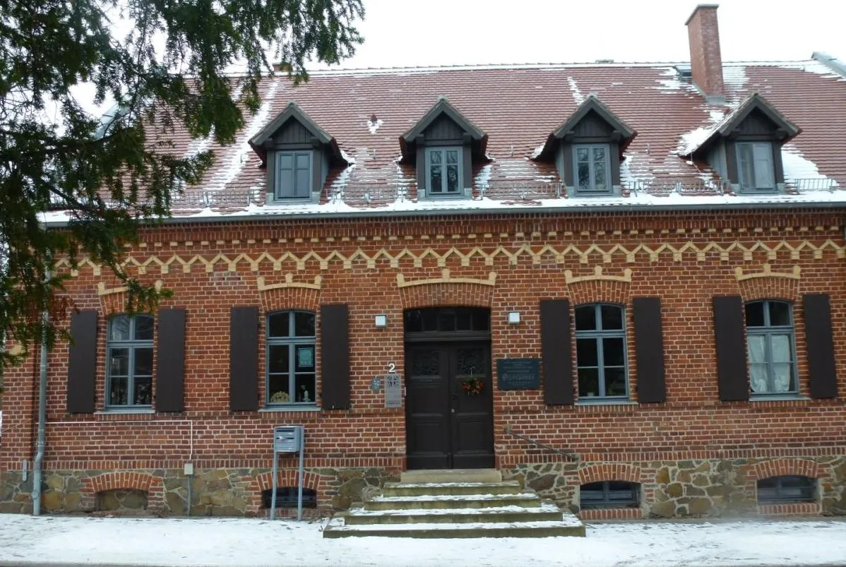 Photo showing: Pfarrhaus in Krostitz