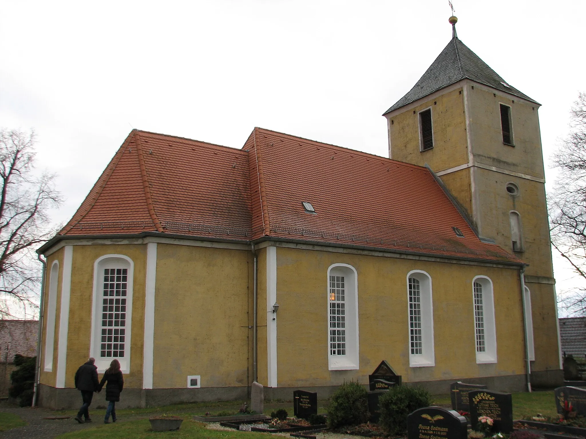 Photo showing: Ansicht vom Friedhofsportal