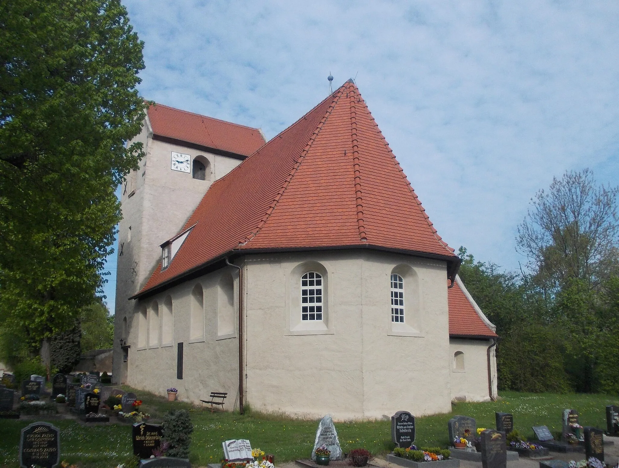 Photo showing: Radefeld church (Schkeuditz, Nordsachsen district, Saxony)