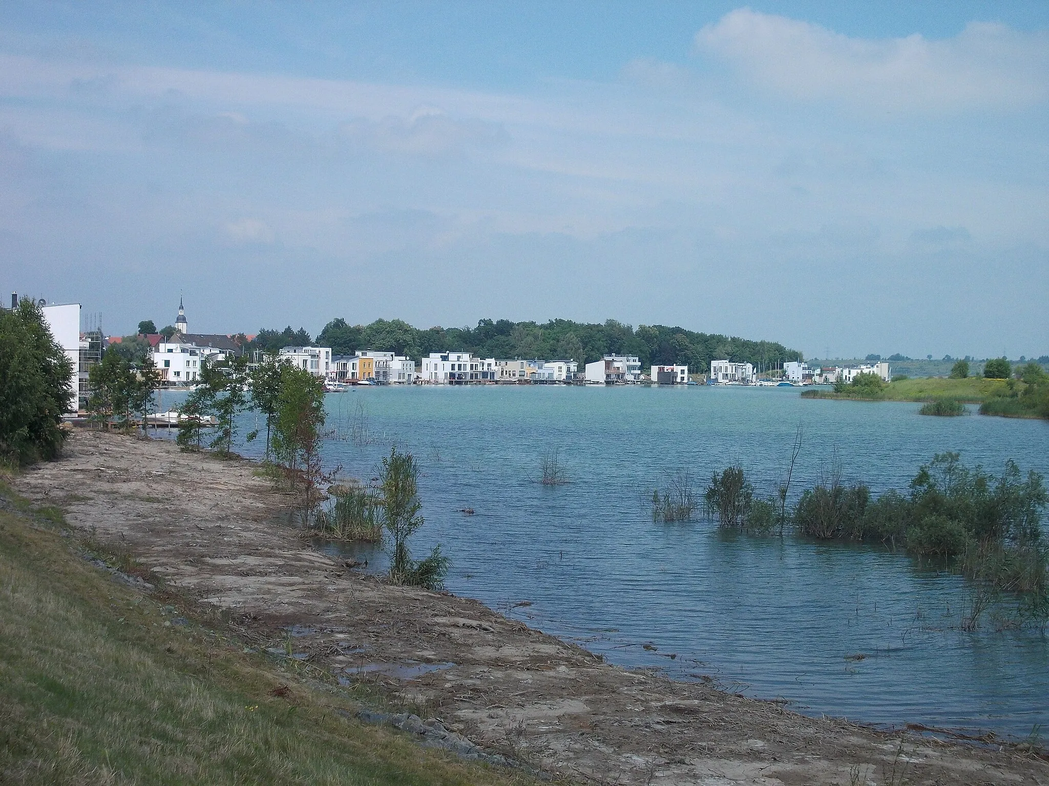 Photo showing: So-called Kahnsdorf Lagoon, a bay of Hain Lake (Neukieritzsch, Leipzig district, Saxony)
