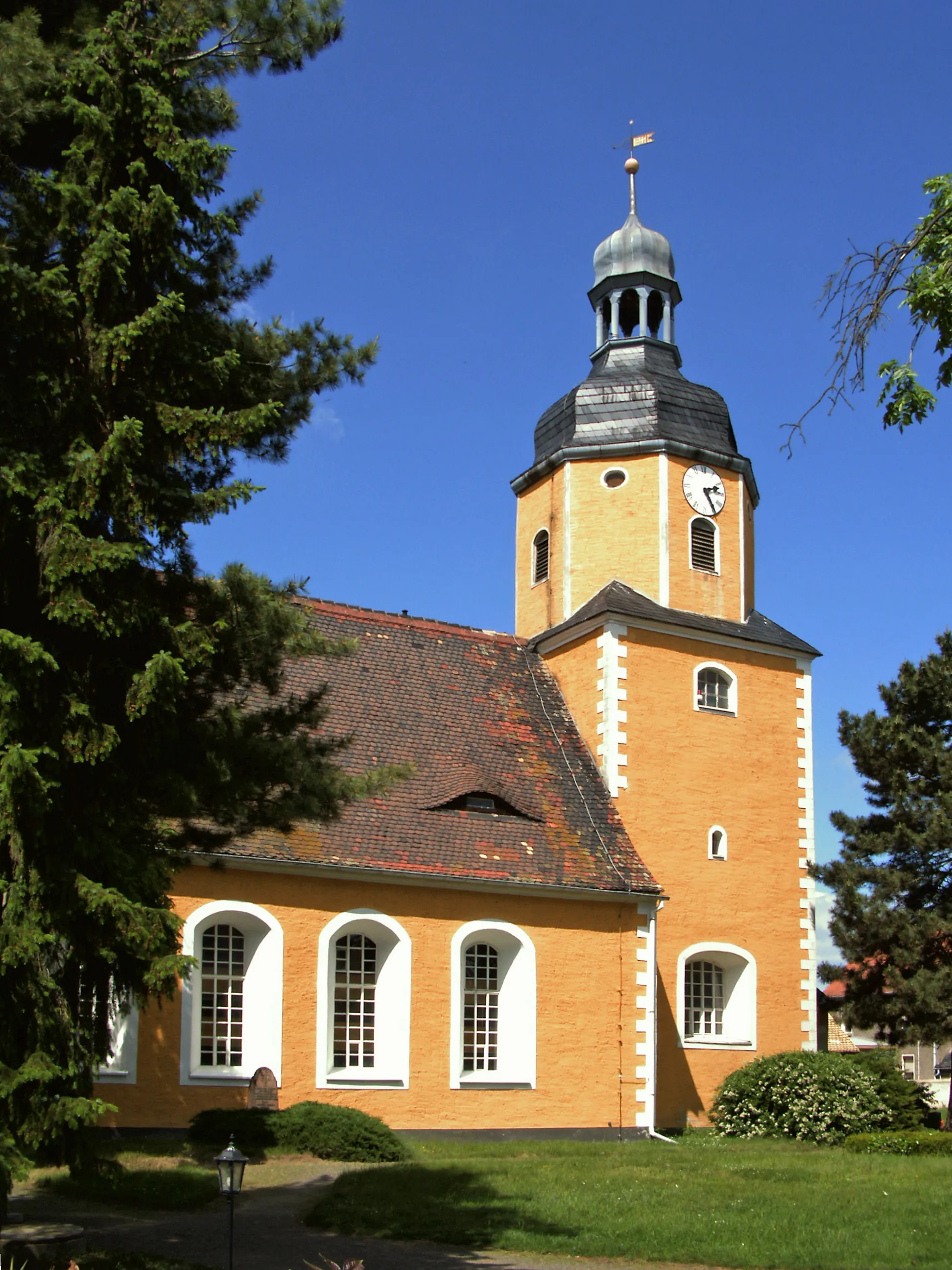 Photo showing: Evangelische Kirche in Sachsendorf bei Wurzen