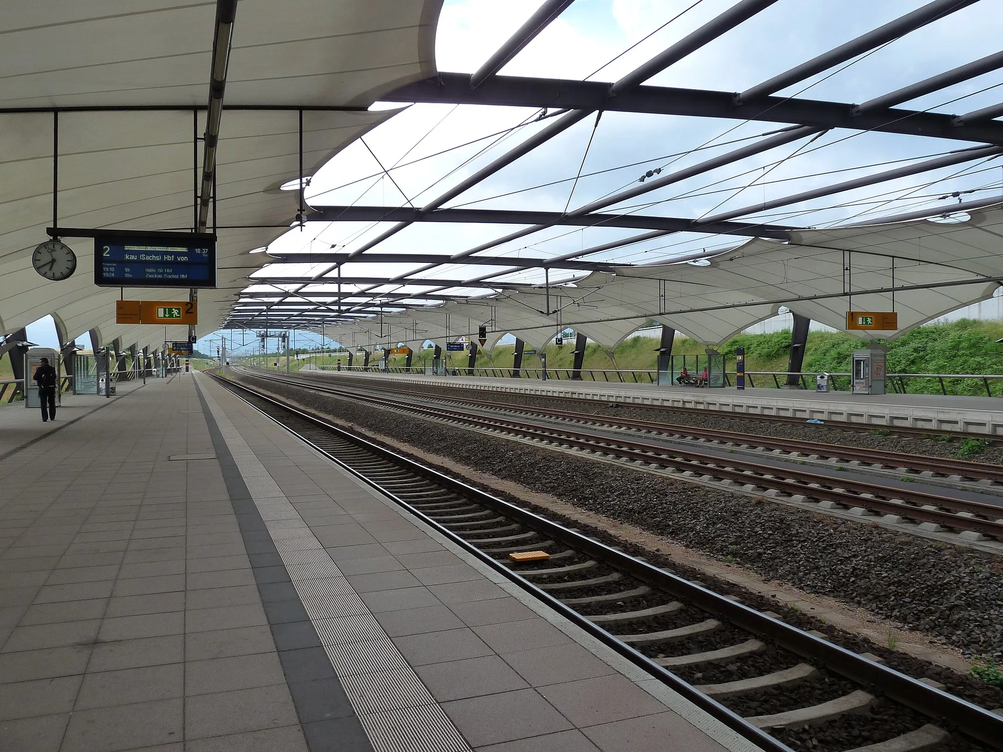 Photo showing: Bahnhof Flughafen Leipzig/Halle