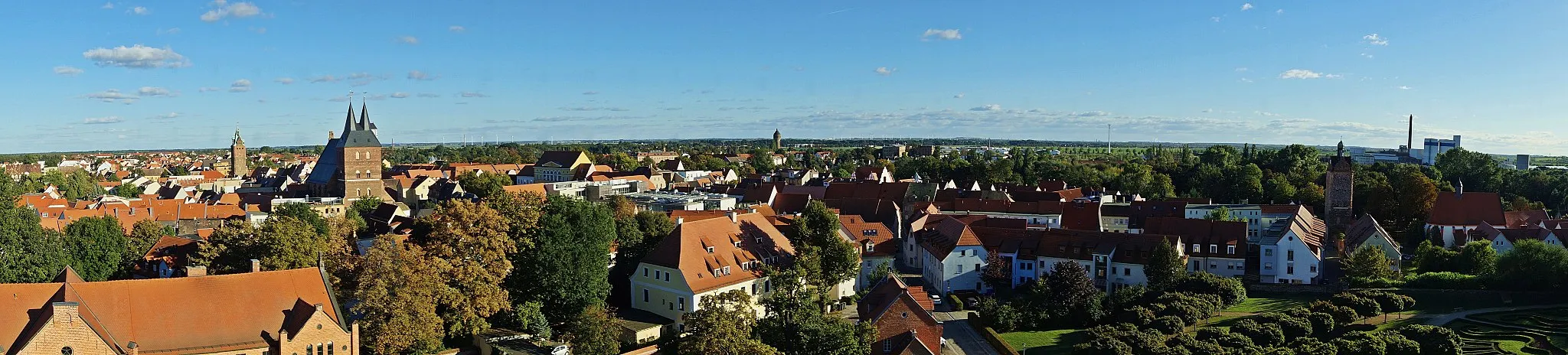 Photo showing: Panorama of Delitzsch in 2016 (seen from the baroque palace tower)