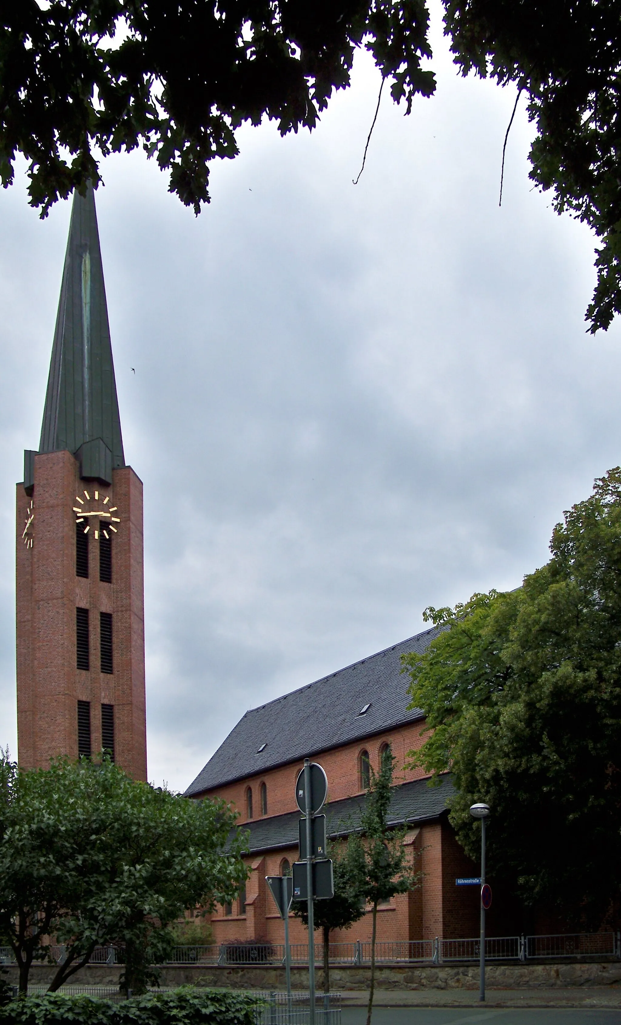 Photo showing: Katholische Kirche in Bitterfeld