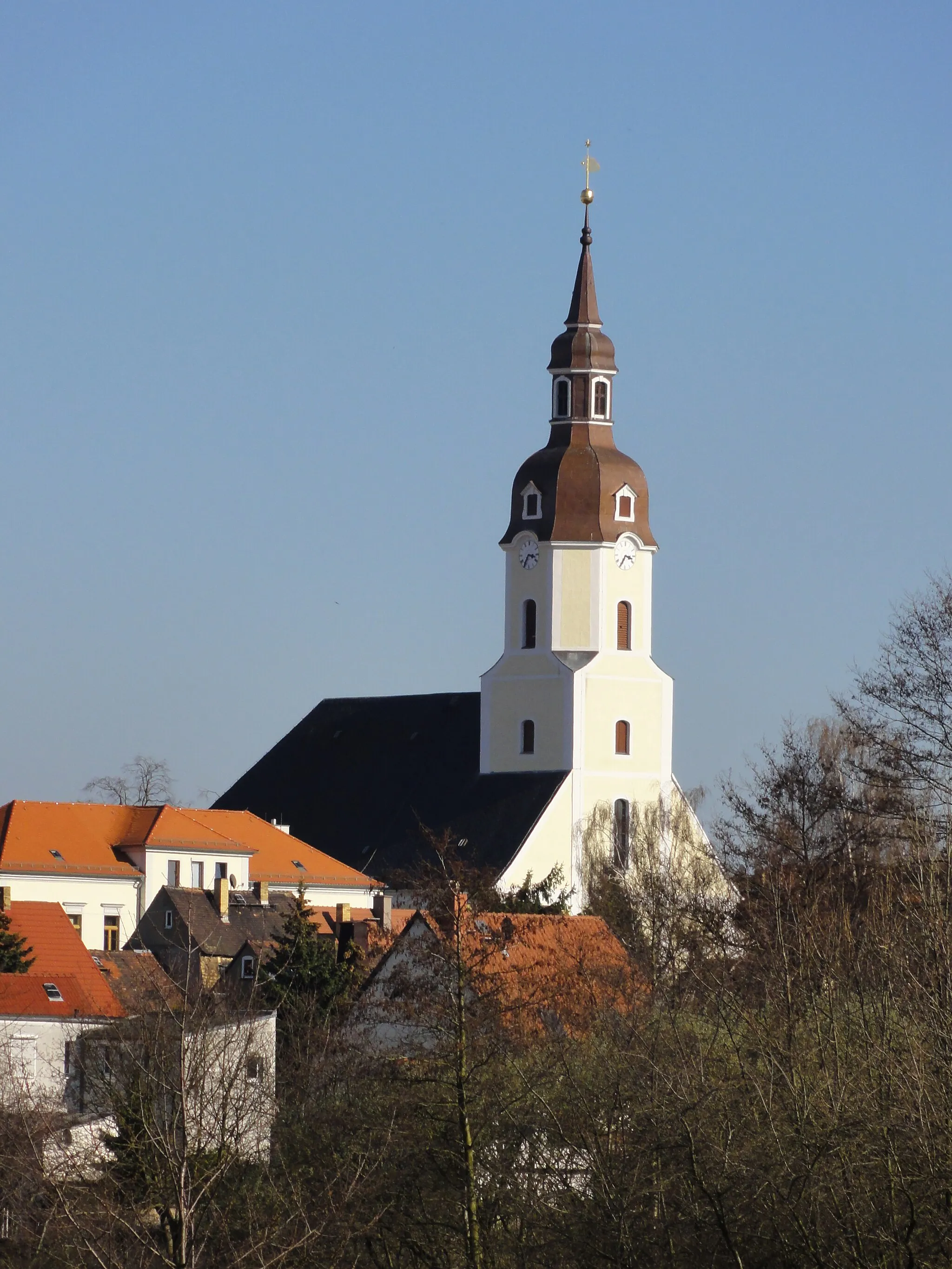 Photo showing: St. Moritz-Kirche in Taucha - Blick von Gutenbergstraße