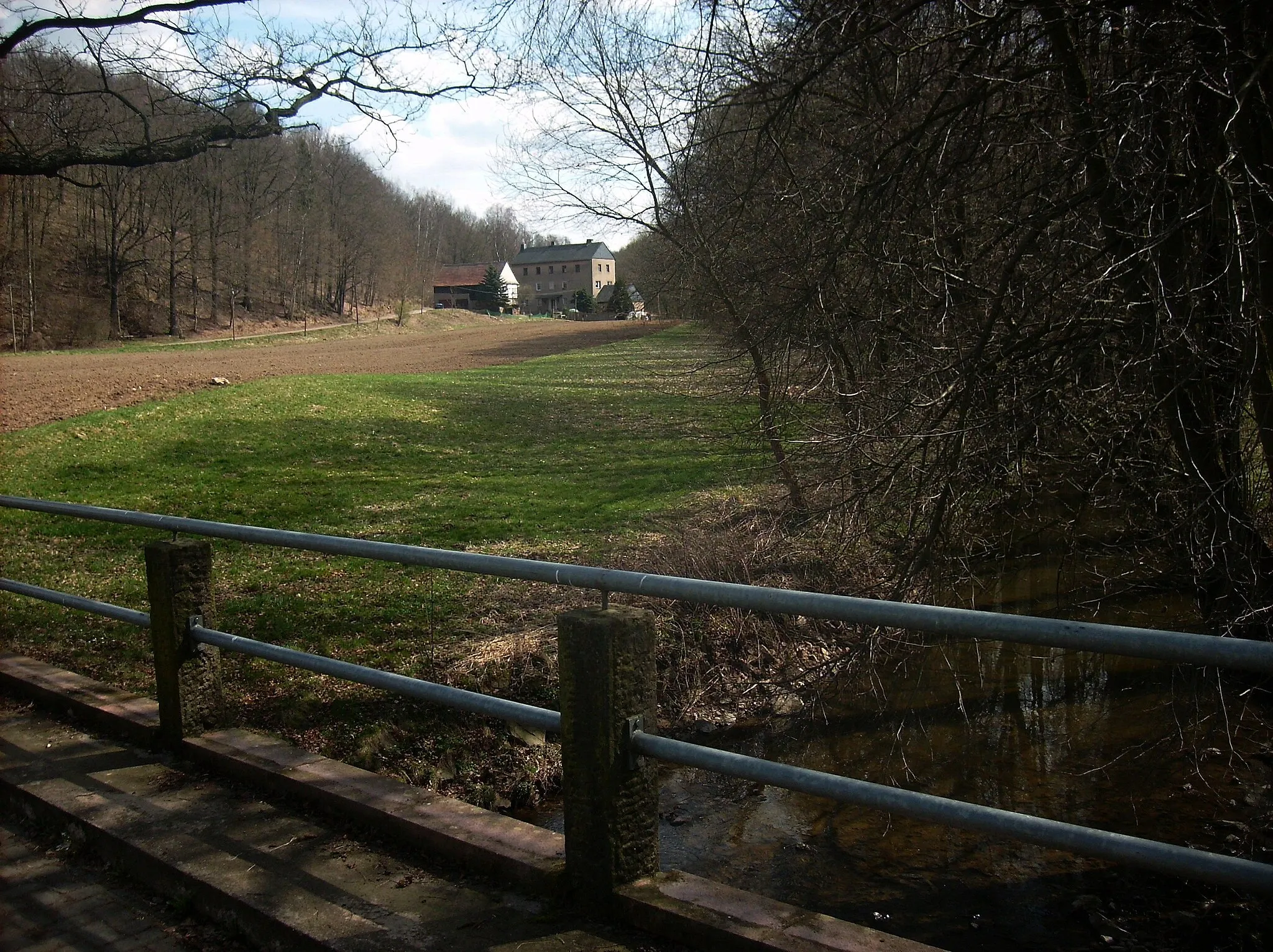 Photo showing: Aubach valley near the Niedermühle ("lower mill"), Erlau municipality (Mittelsachsen district, Saxony)