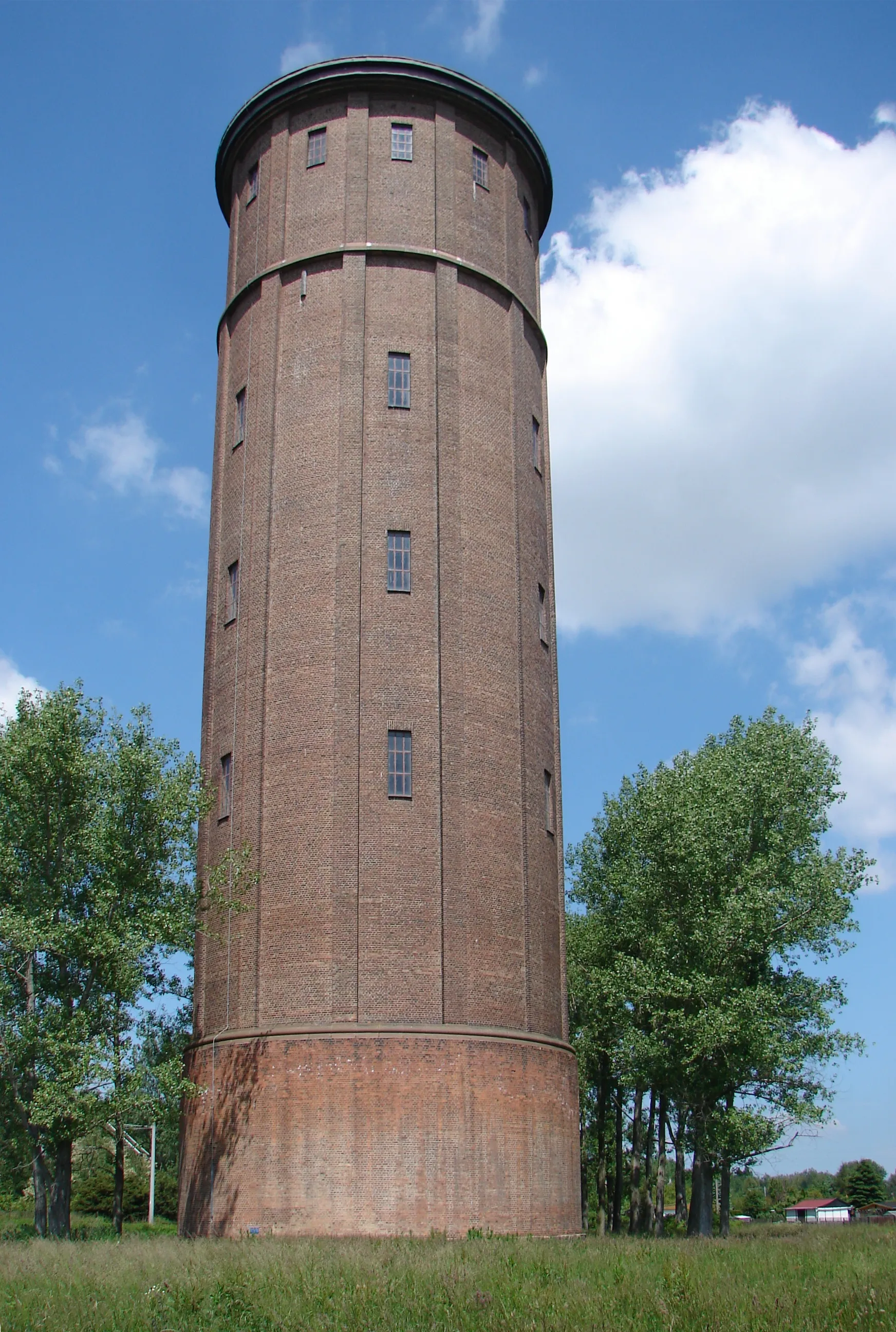 Photo showing: Wasserturm der Ortschaft Deutzen