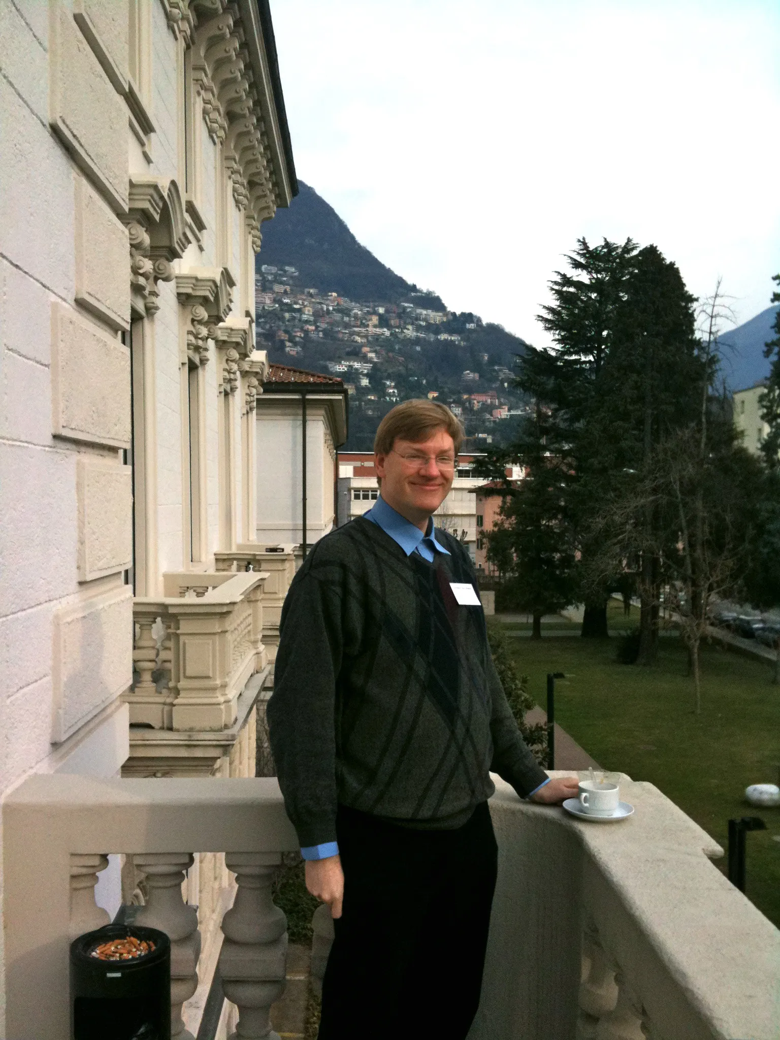 Photo showing: Anders Sandberg at the balcony