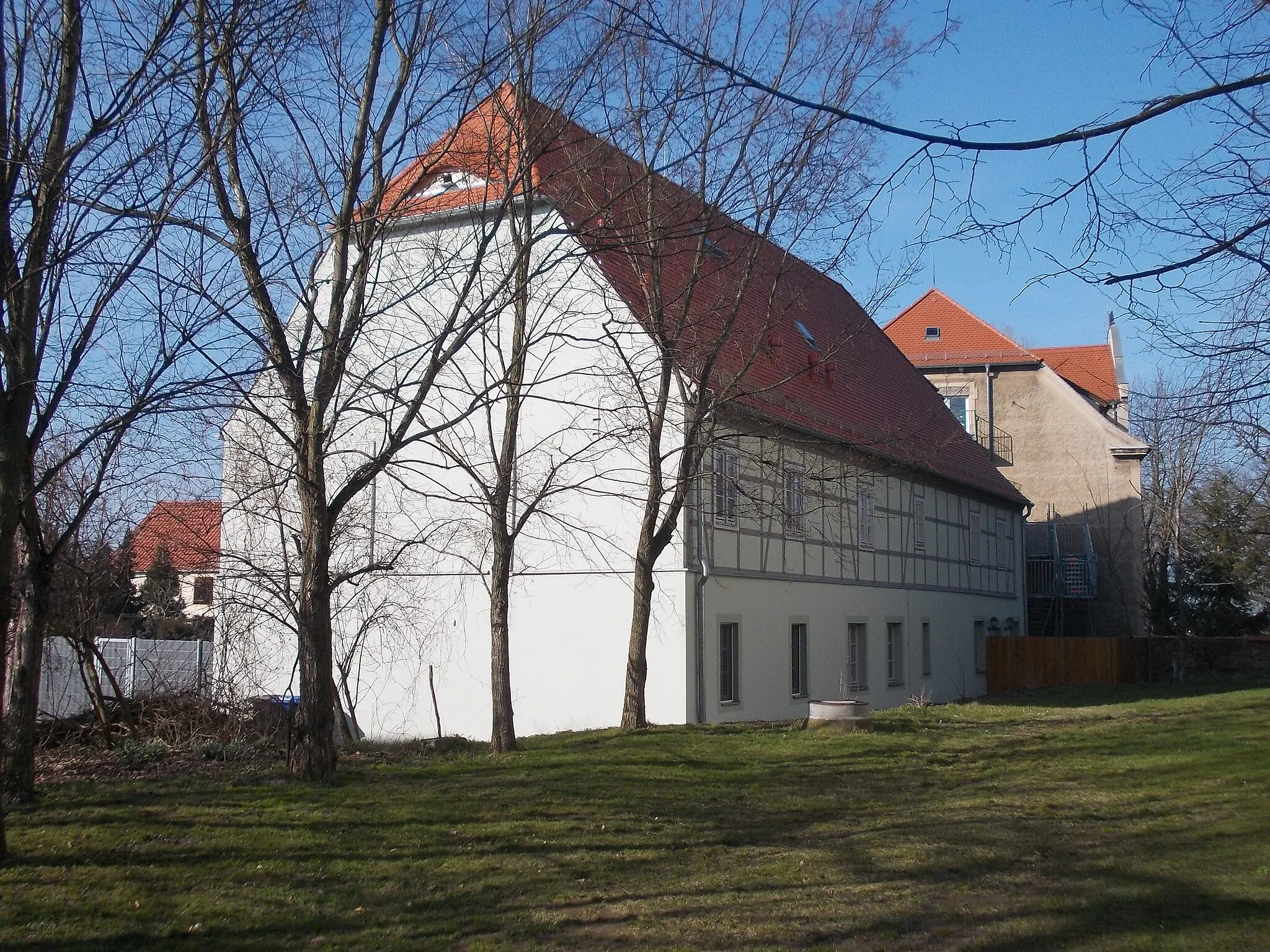 Photo showing: Half-timbered house near Wessnig church (Torgau, Nordsachsen district, Saxony)