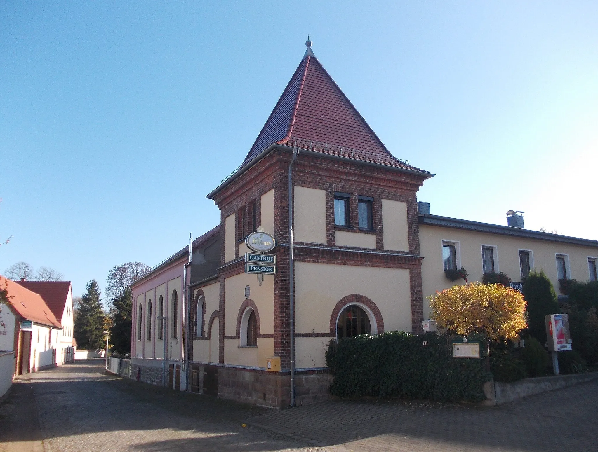 Photo showing: Grosspriessligk inn (Groitzsch, Leipzig fistrict, Saxony)