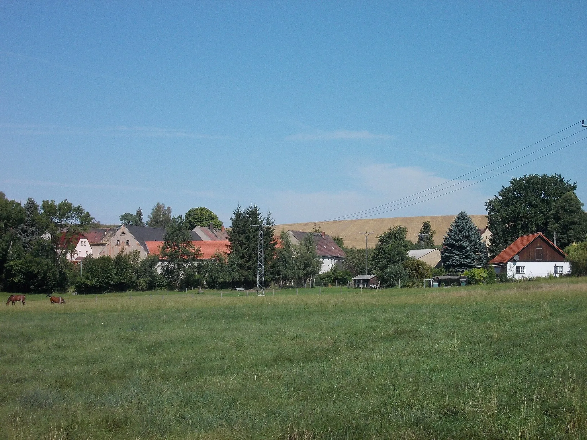 Photo showing: The village of Ostrau (Grimma, leipzig district, Saxony) from the south