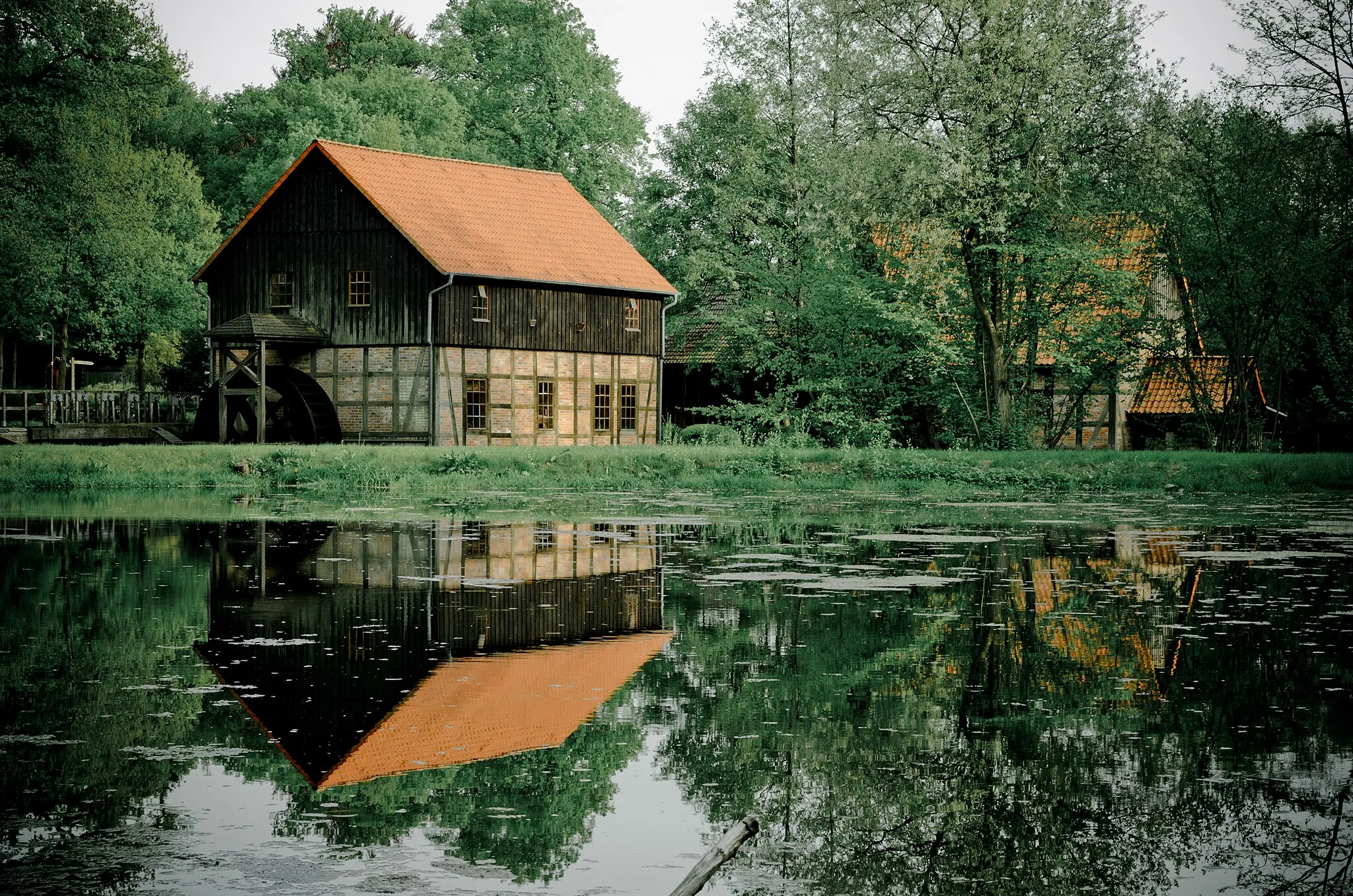 Photo showing: Die Cordinger Mühle an der Warnau in Benefeld (Lüneburger Heide, Deutschland)