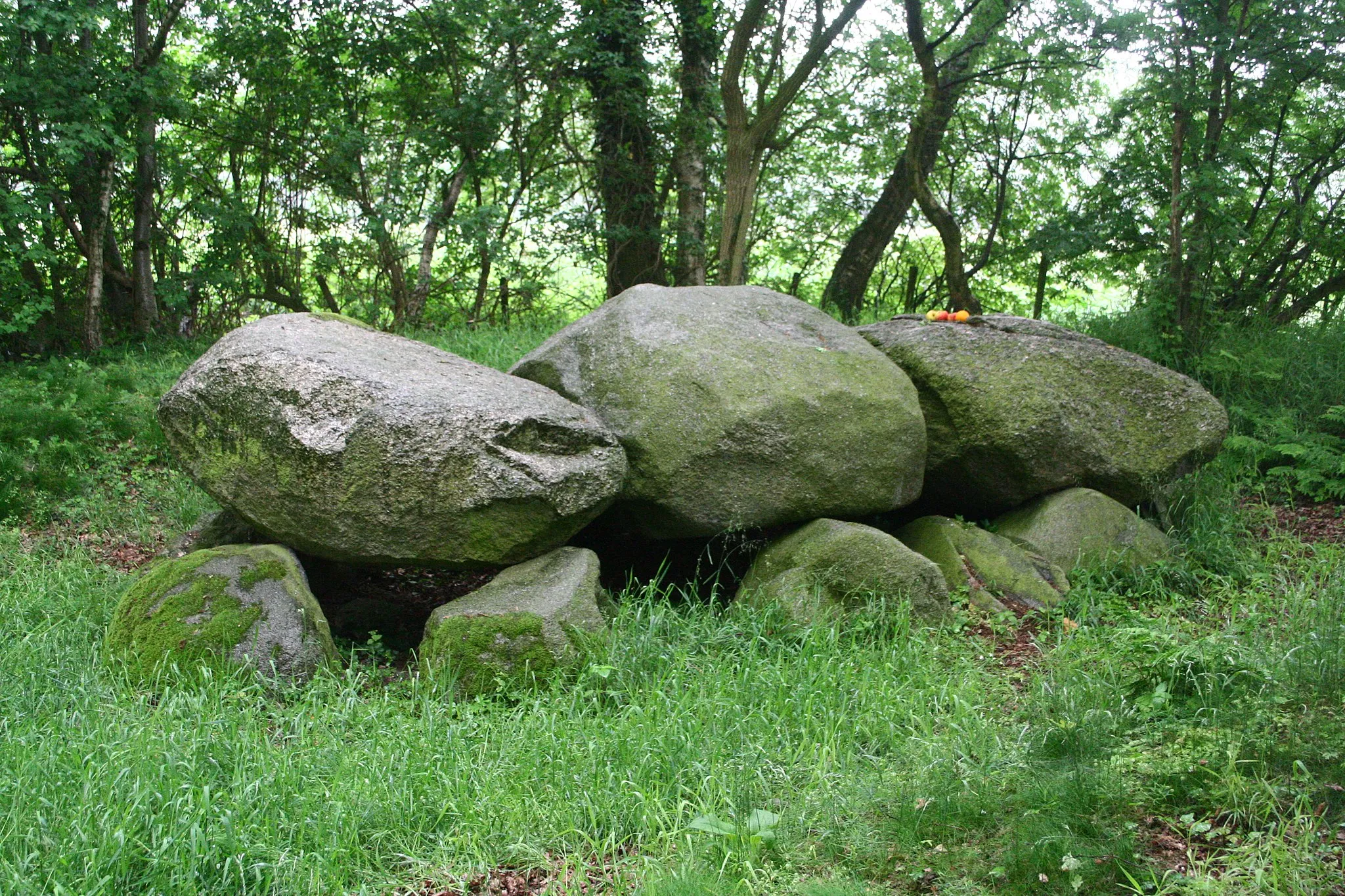 Photo showing: Megalithic tomb Hammah 1