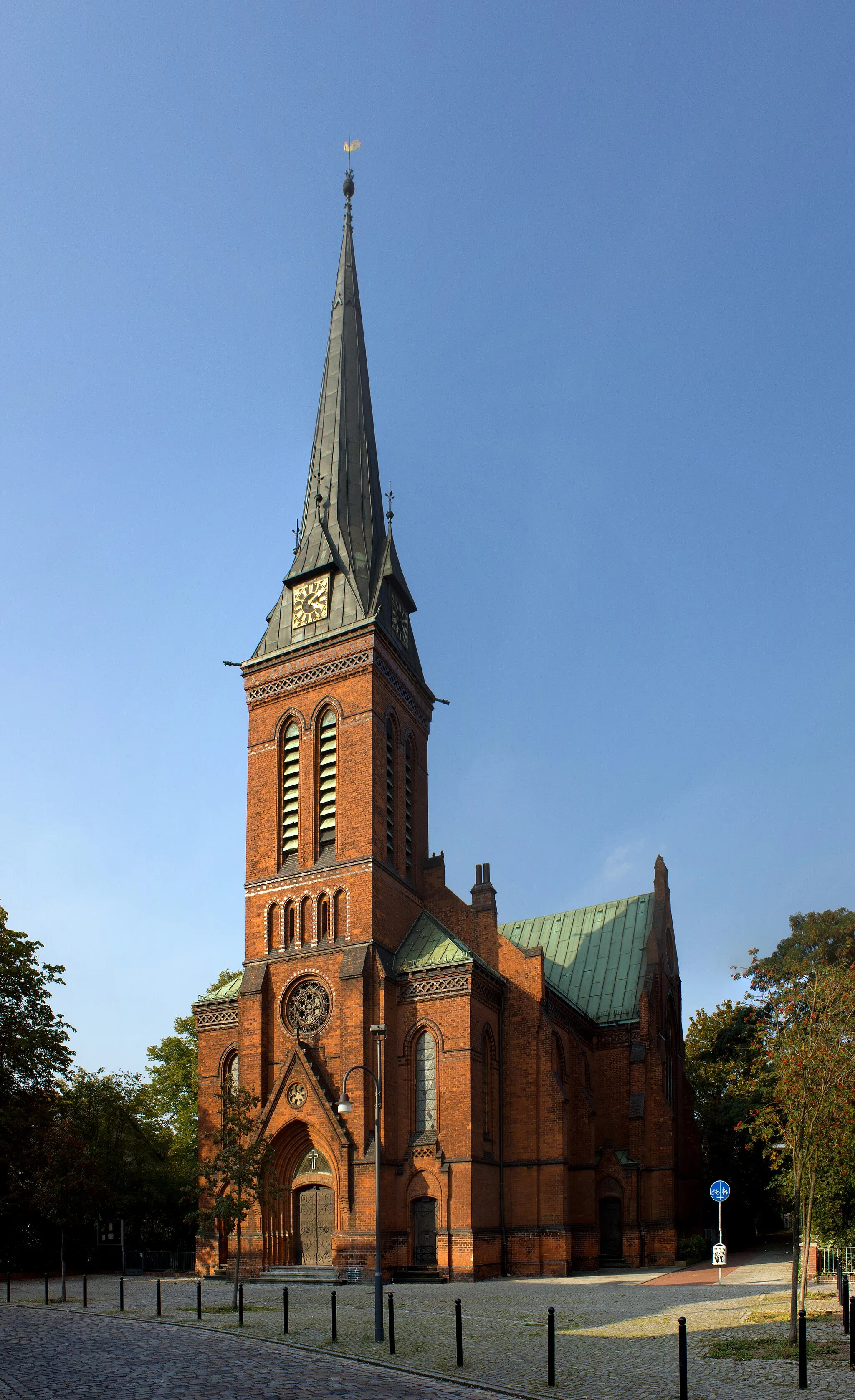 Photo showing: Lutheran Hemelingen Church in Bremen-Hemelingen, Germany