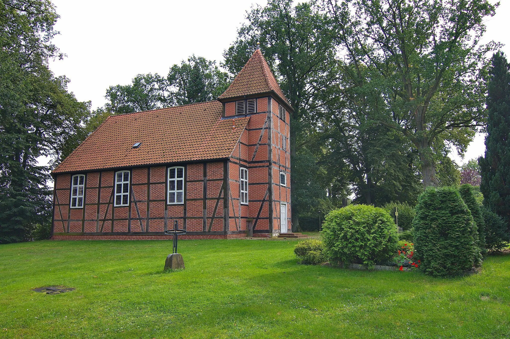 Photo showing: Fachwerkkirche zu Ribrau (Zernien), Niedersachsen, Deutschland im Jahr 2011