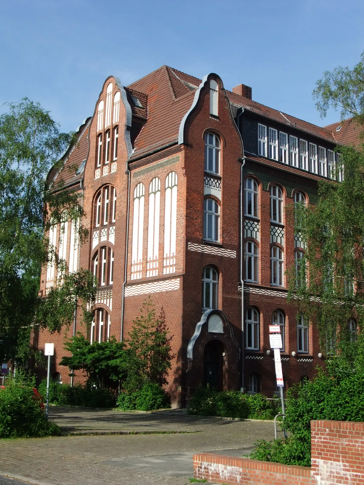 Photo showing: Reform-Real-Gymnasium Geestemünde, Raabe-Schule in Bremerhaven, Friedrich-Ebert-Straße 10.