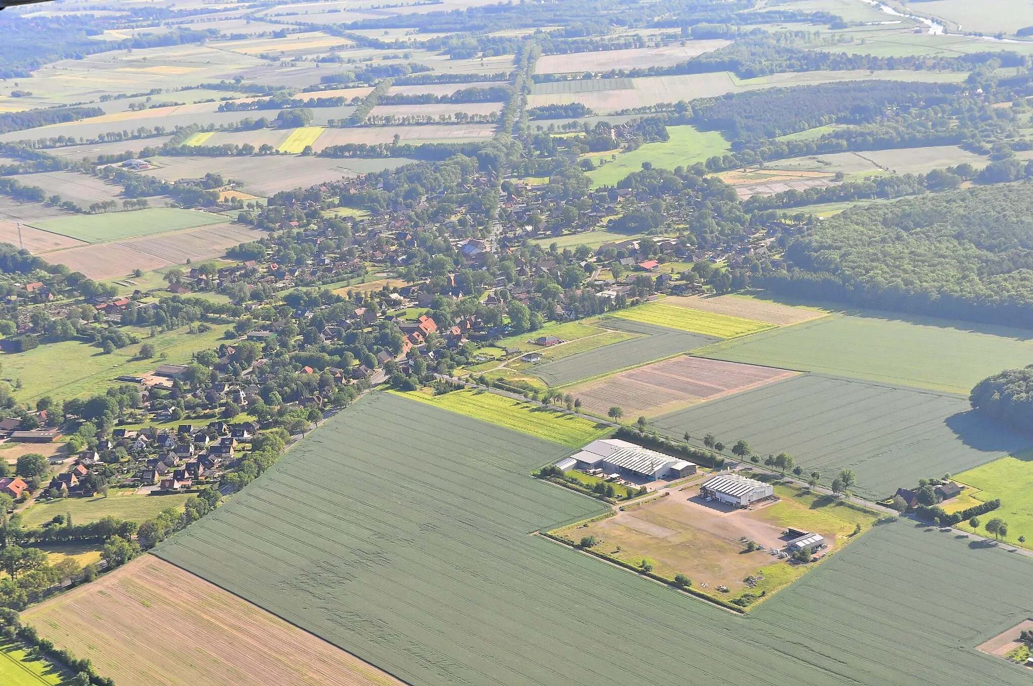 Photo showing: Überführungsflug vom Flugplatz Nordholz-Spieka über Lüneburg, Potsdam zum Flugplatz Schwarzheide-Schipkau