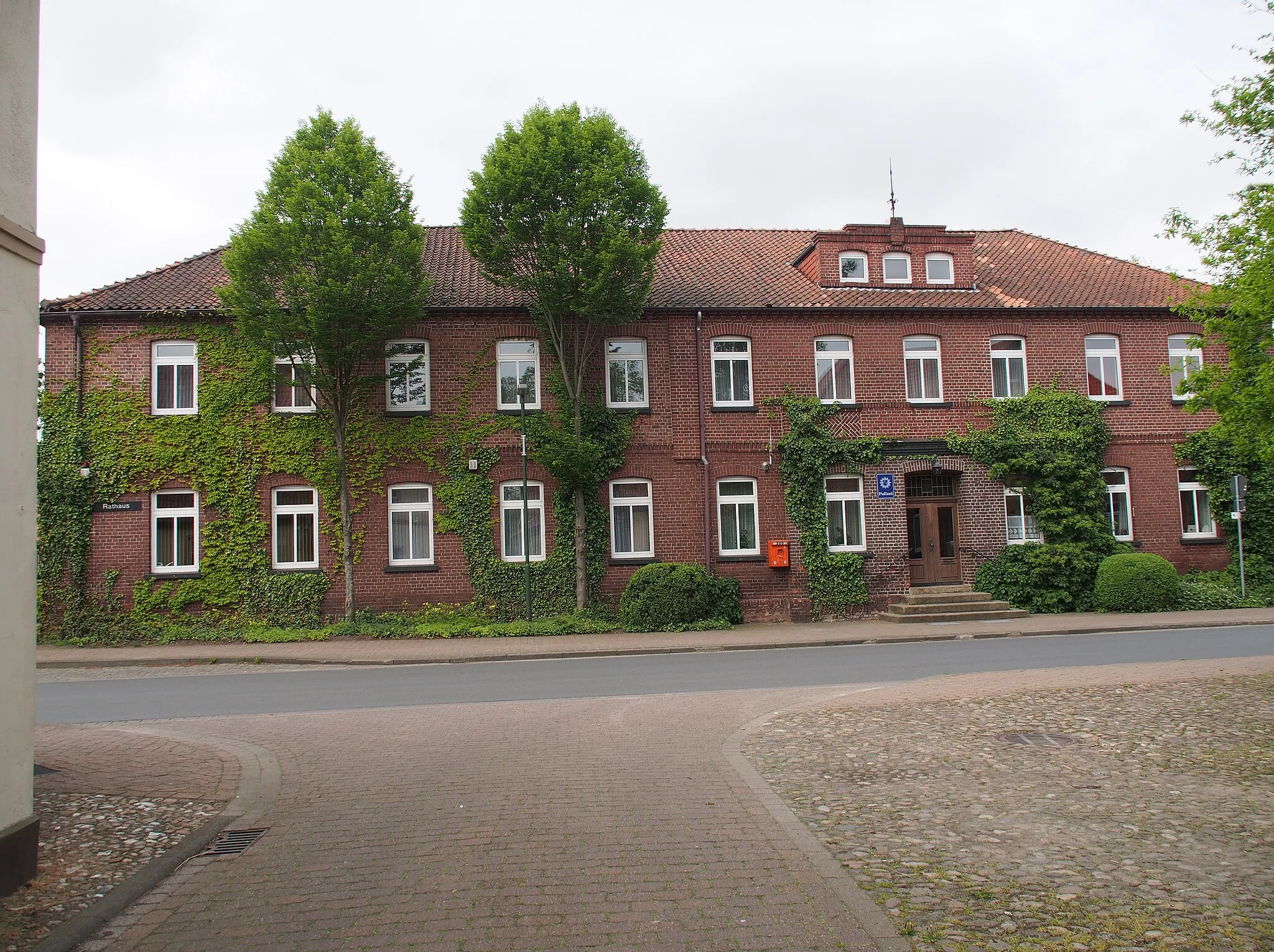 Photo showing: Rathaus von Wietzendorf, Landkreis Heidekreis, Lüneburger Heide