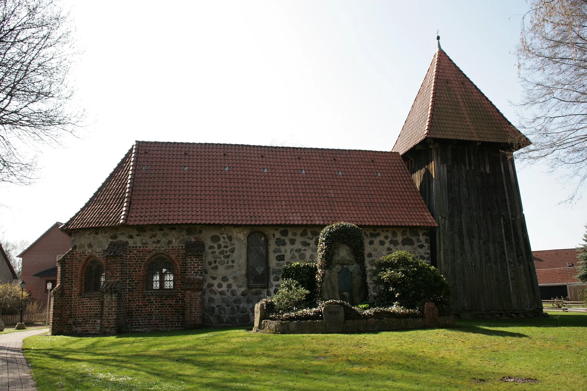 Photo showing: Feldsteinkirche in Wieren