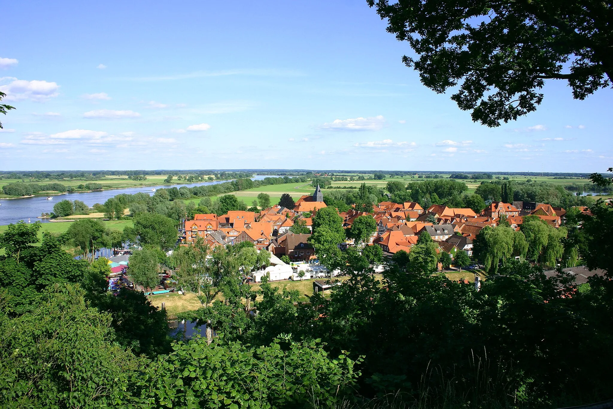 Photo showing: View of the old town of Hitzacker (Elbe) in Lower Saxony, Germany.