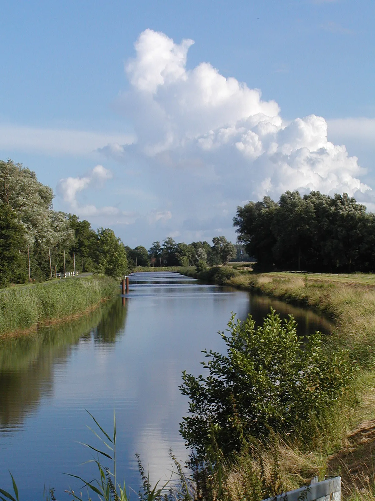 Photo showing: Der Hadler Kanal in Richtung Süd