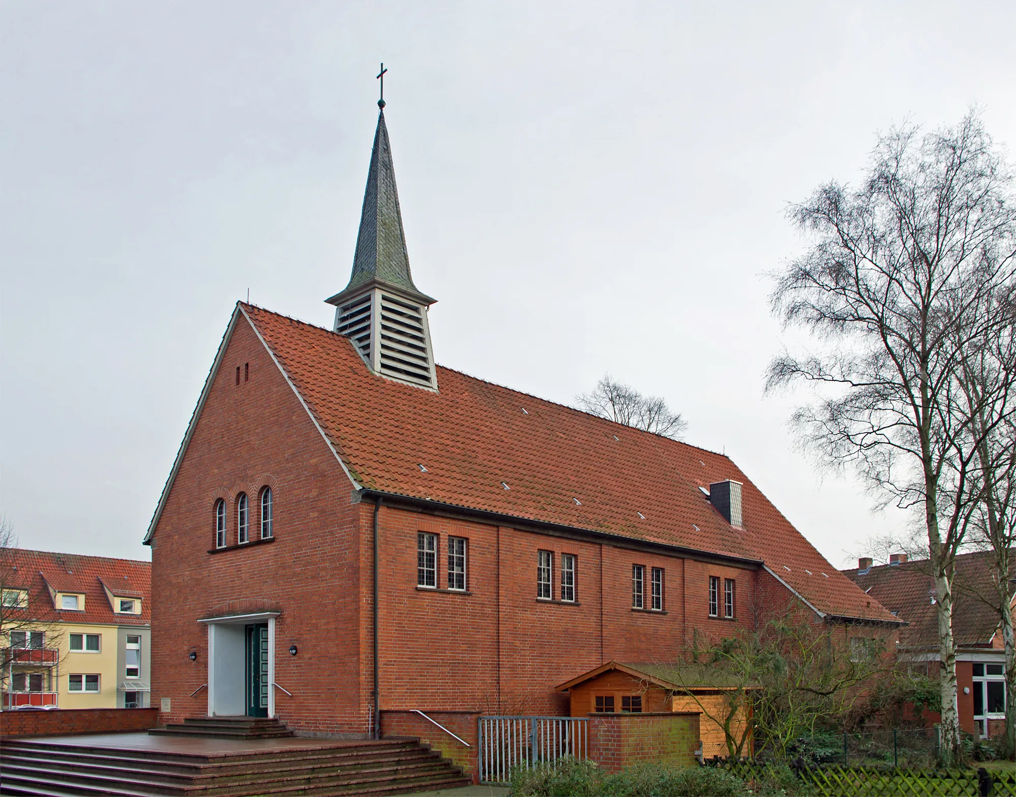 Photo showing: Catholic church in the small town Dannenberg (district Lüchow-Dannenberg, northern Germany).